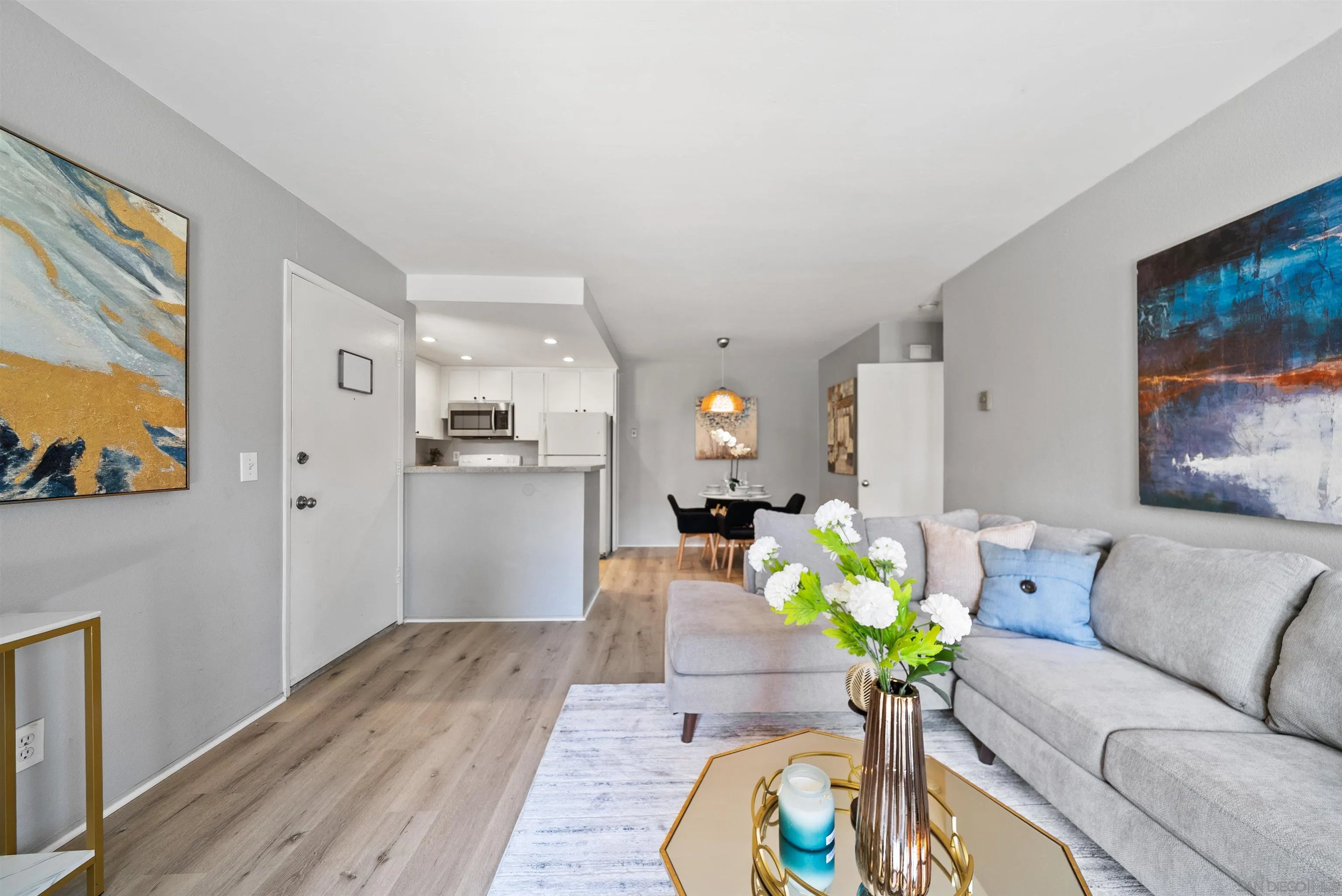 Photo #2: 250034254 Listing 