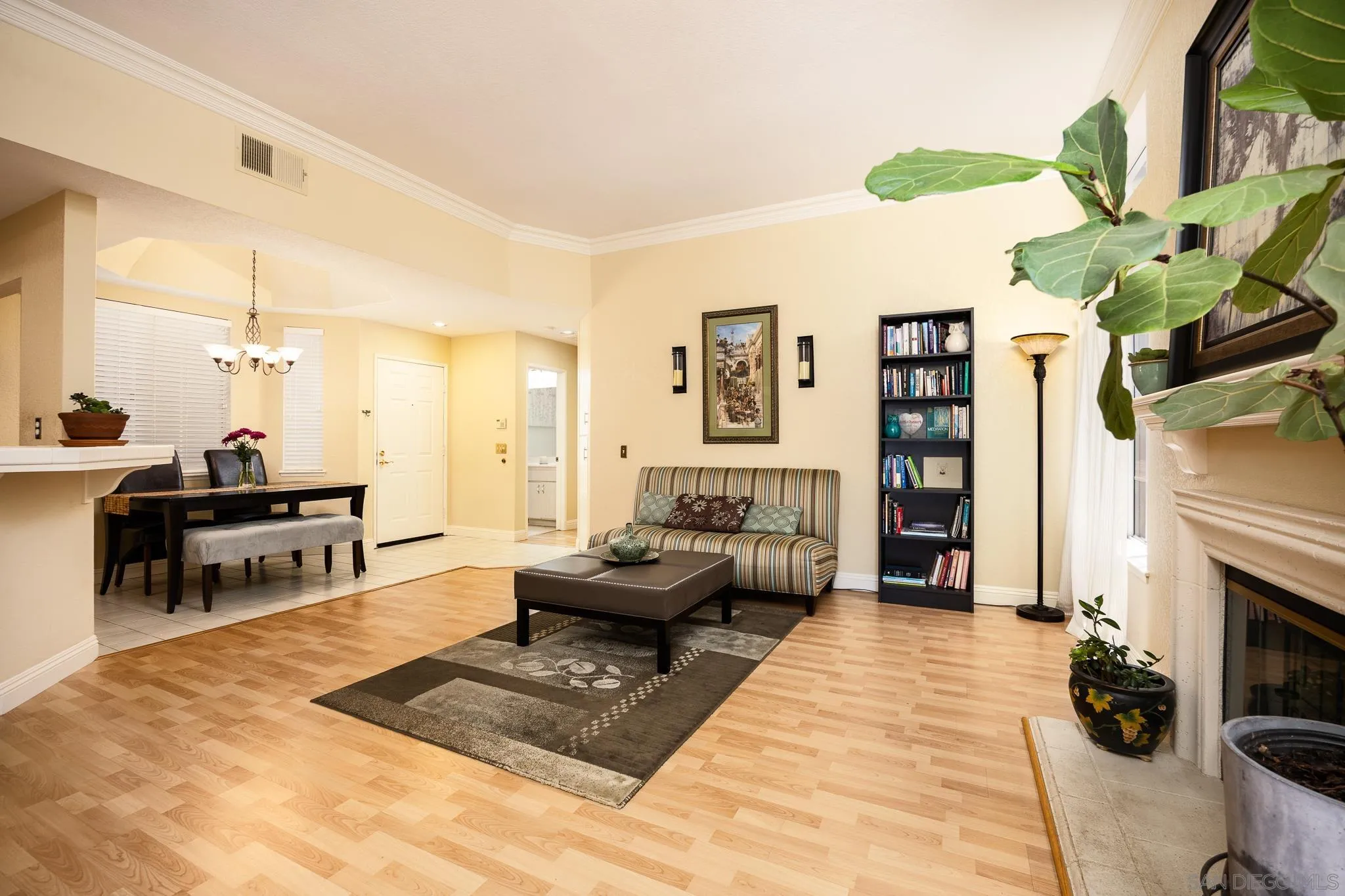 Photo #3: 250034257 Listing 