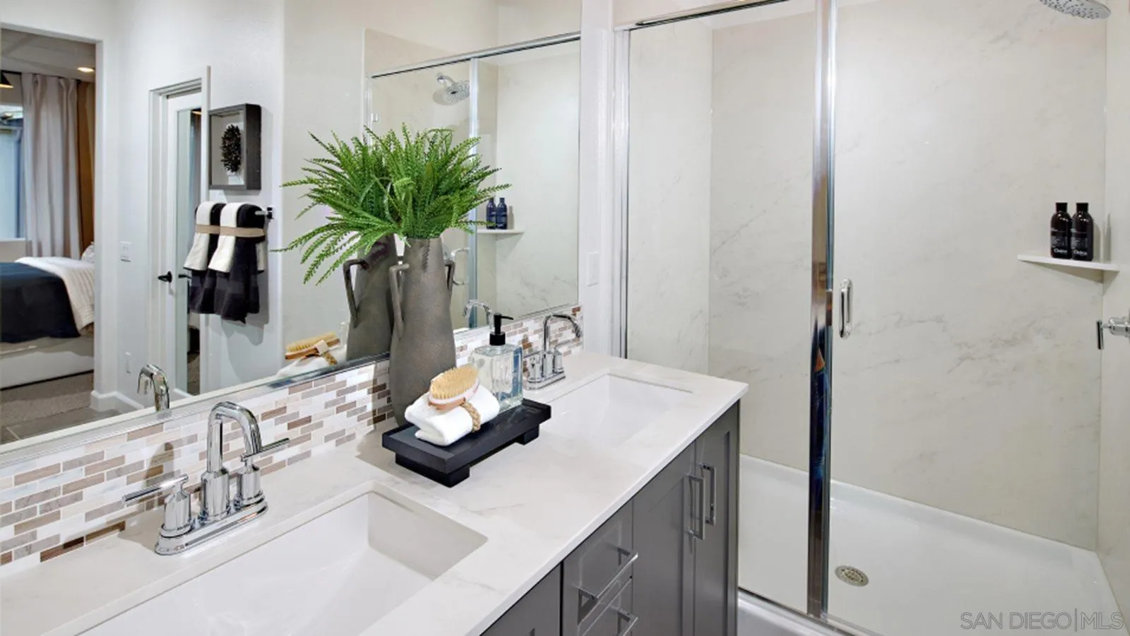 Photo #8: 250034268 Listing: Photo #8