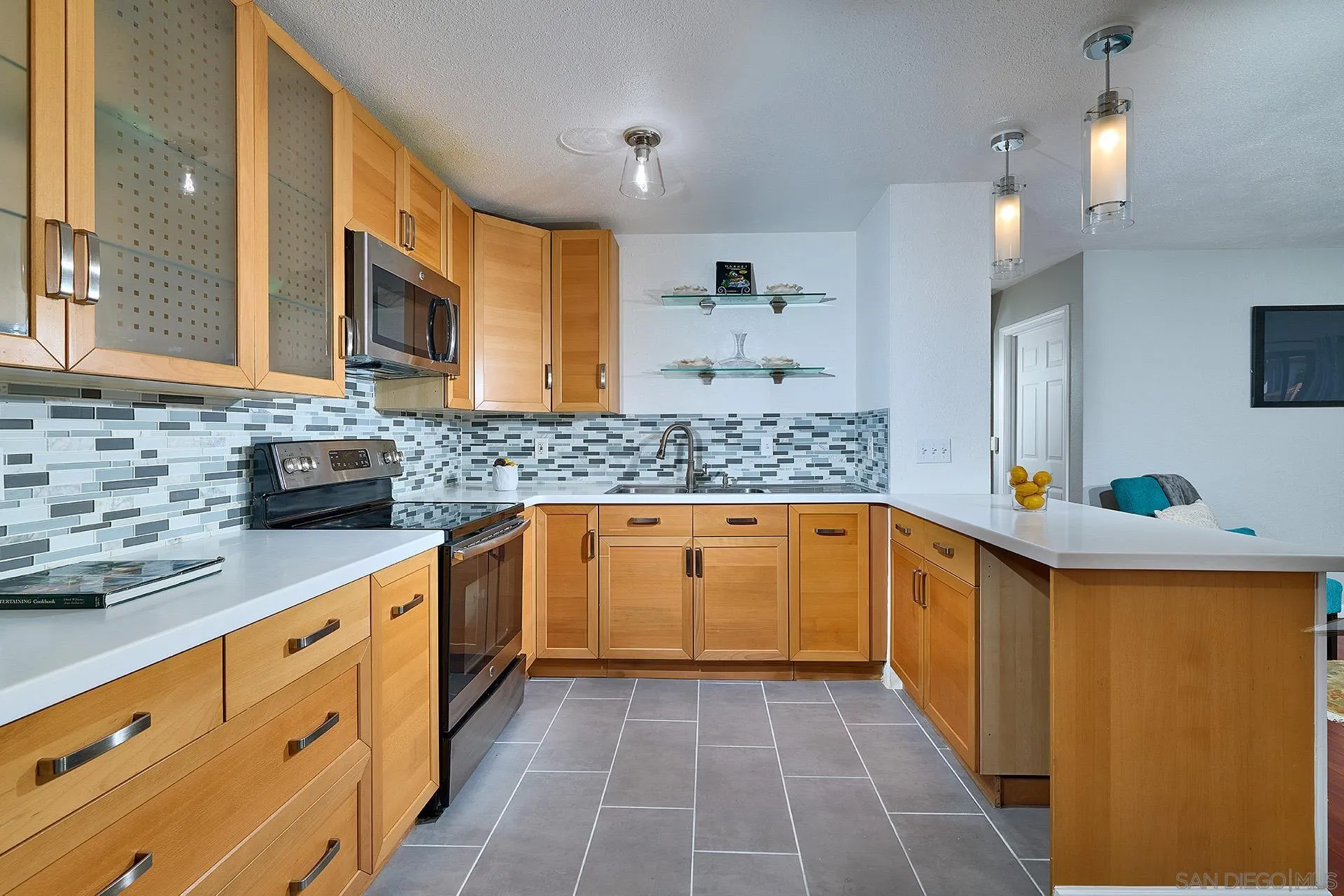 Photo #5: 250034274 Listing 