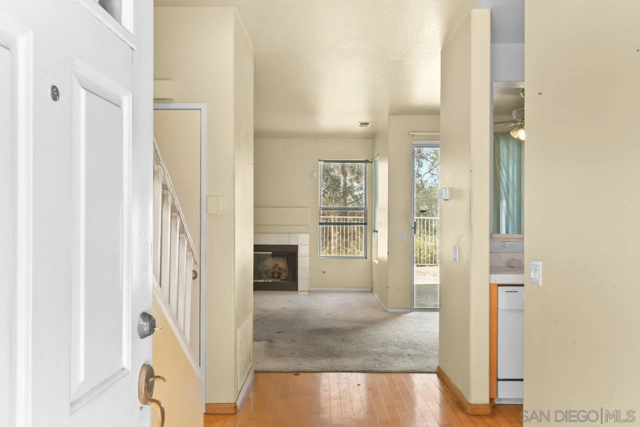 Photo #6: 250034281 Listing 