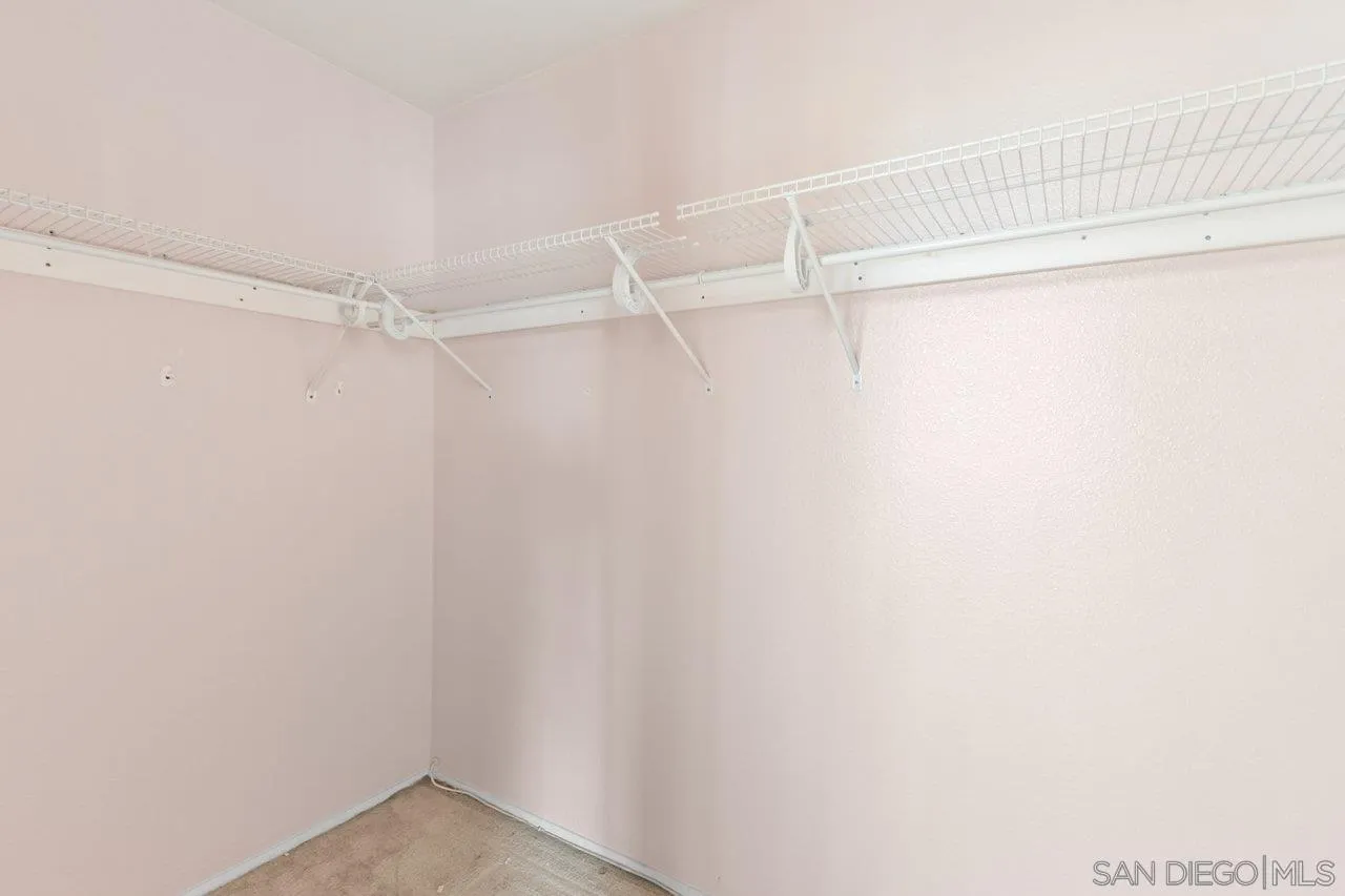 Photo #24: 250034281 Listing: Photo #24