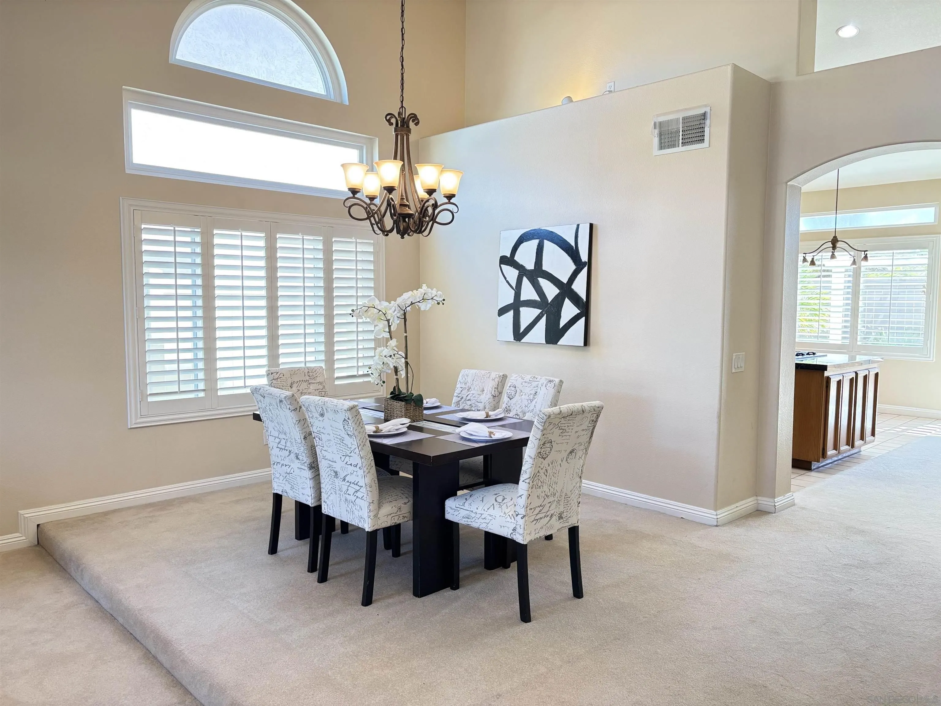 https://cdn.realtyfeed.com/cdn/127/250034286/16b0548ab3b632f6c3256db461c75e25.webp