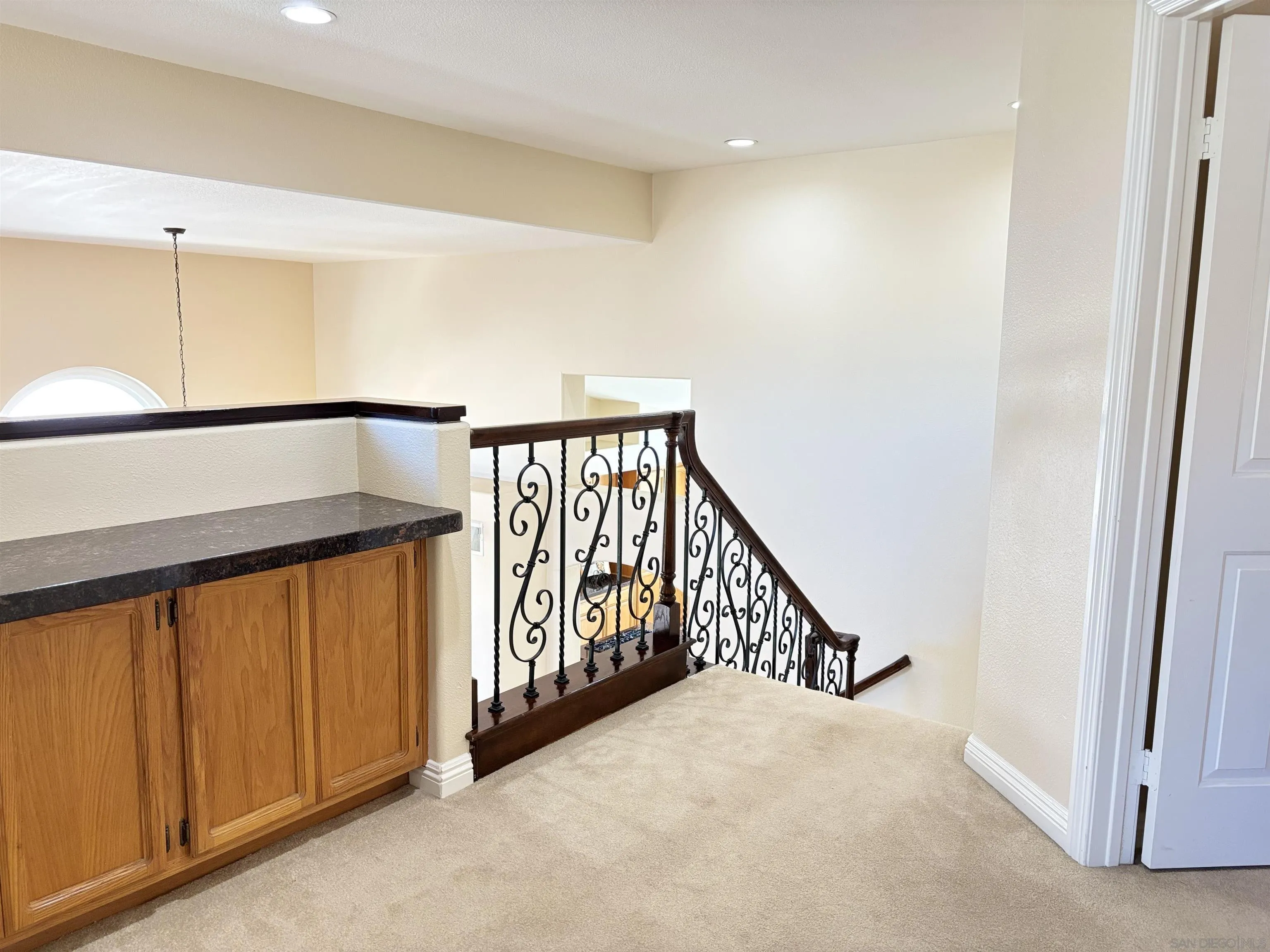 https://cdn.realtyfeed.com/cdn/127/250034286/6696476519e64c8cf1781bcfb2a8b67d.webp