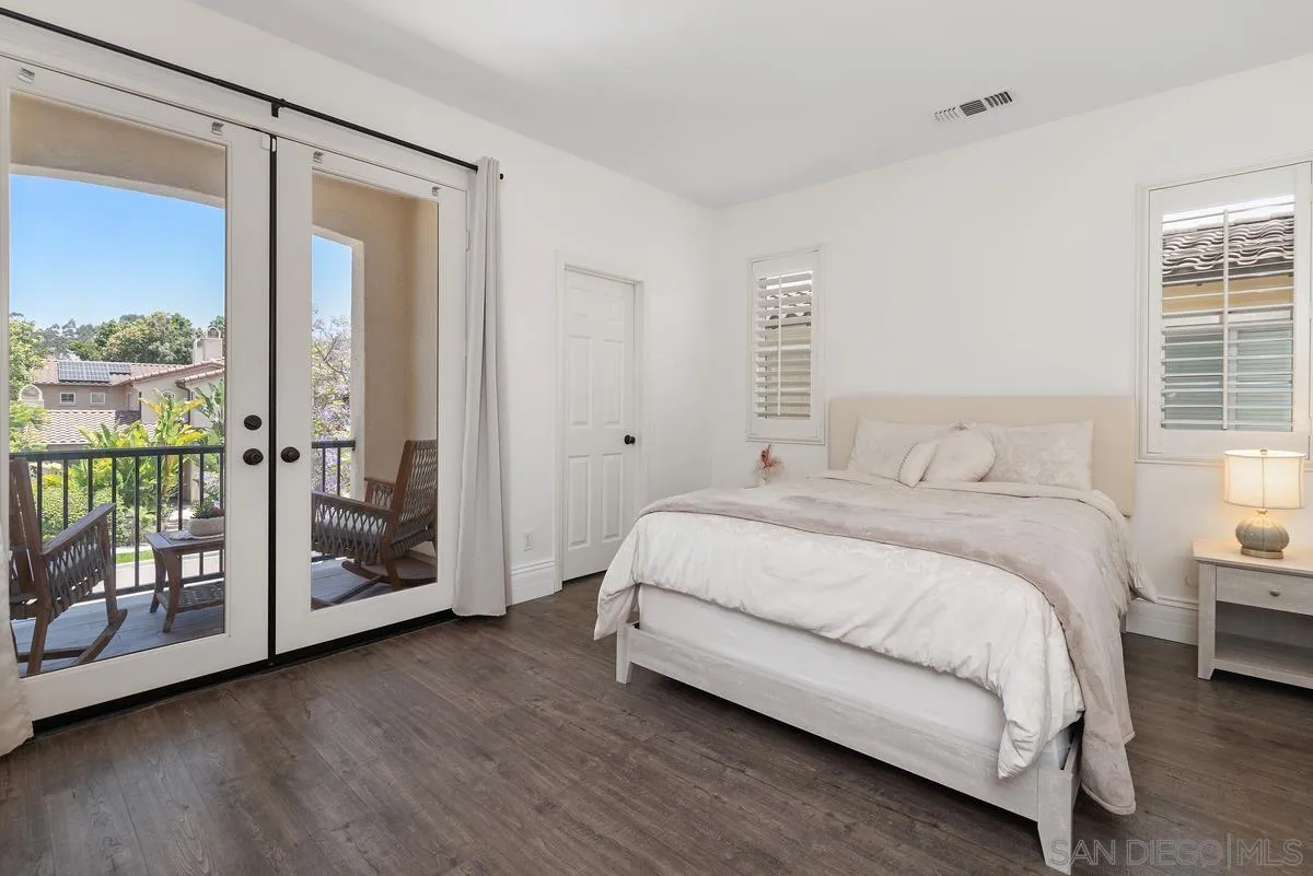 https://cdn.realtyfeed.com/cdn/127/250034287/0aa1b04a3af5458905ca638bc851d01c.webp