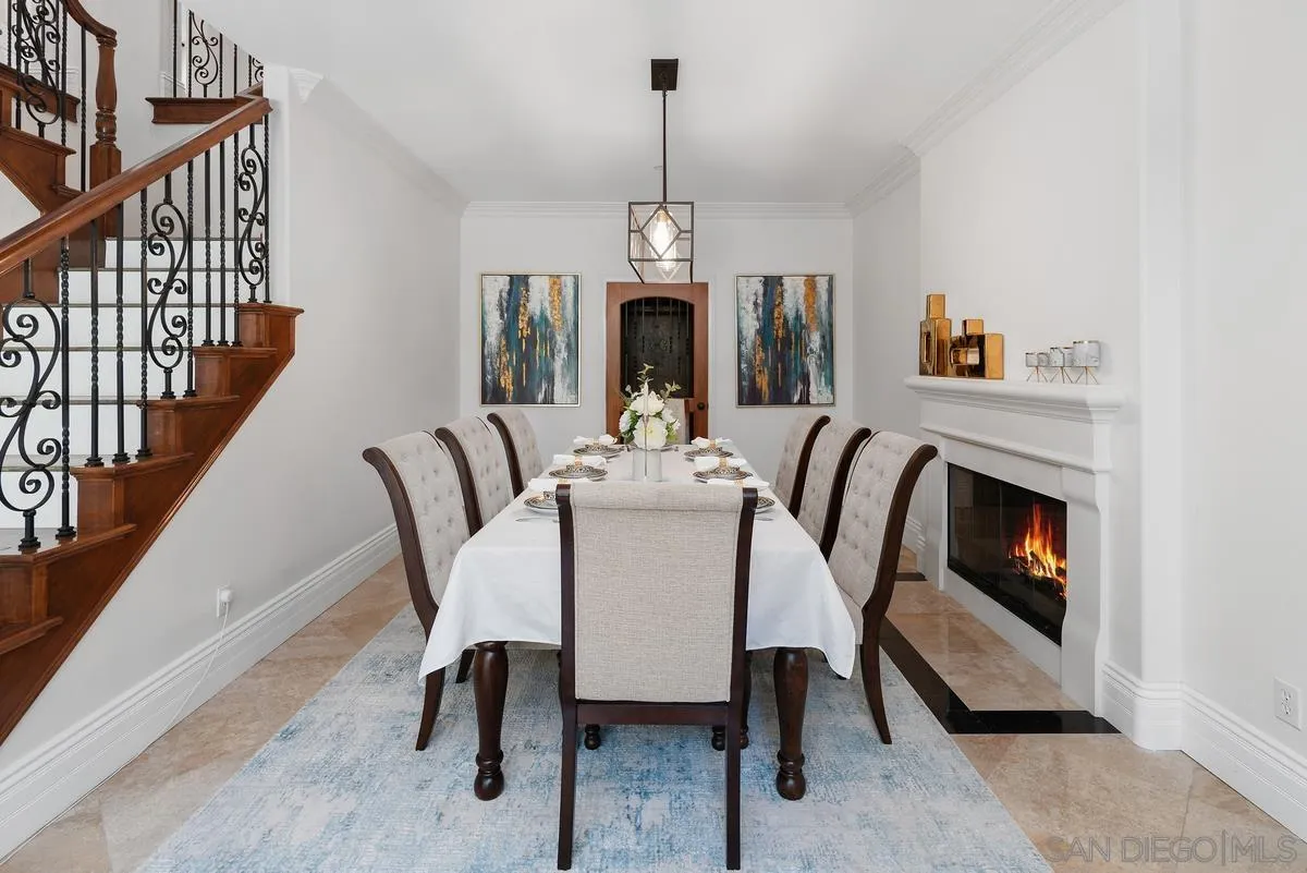 https://cdn.realtyfeed.com/cdn/127/250034287/1b1479f6481d481637945d9f4afddc00.webp