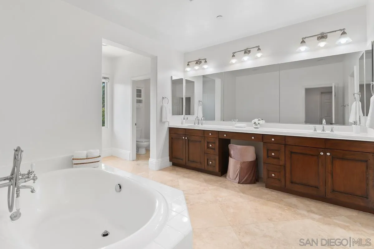 https://cdn.realtyfeed.com/cdn/127/250034287/d01a9a0bb83b0f7c4313ebe3ab80fa60.webp