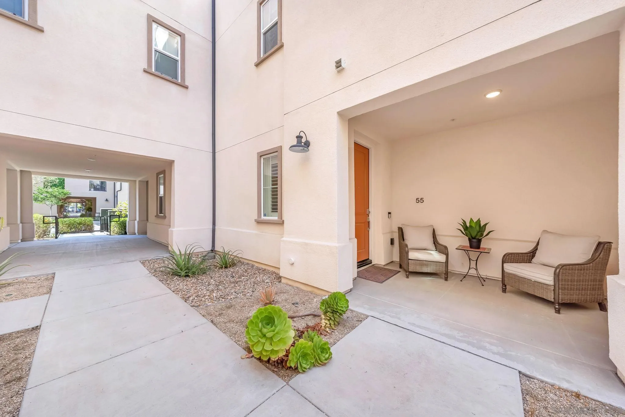 Photo #3: 250034289 Listing 