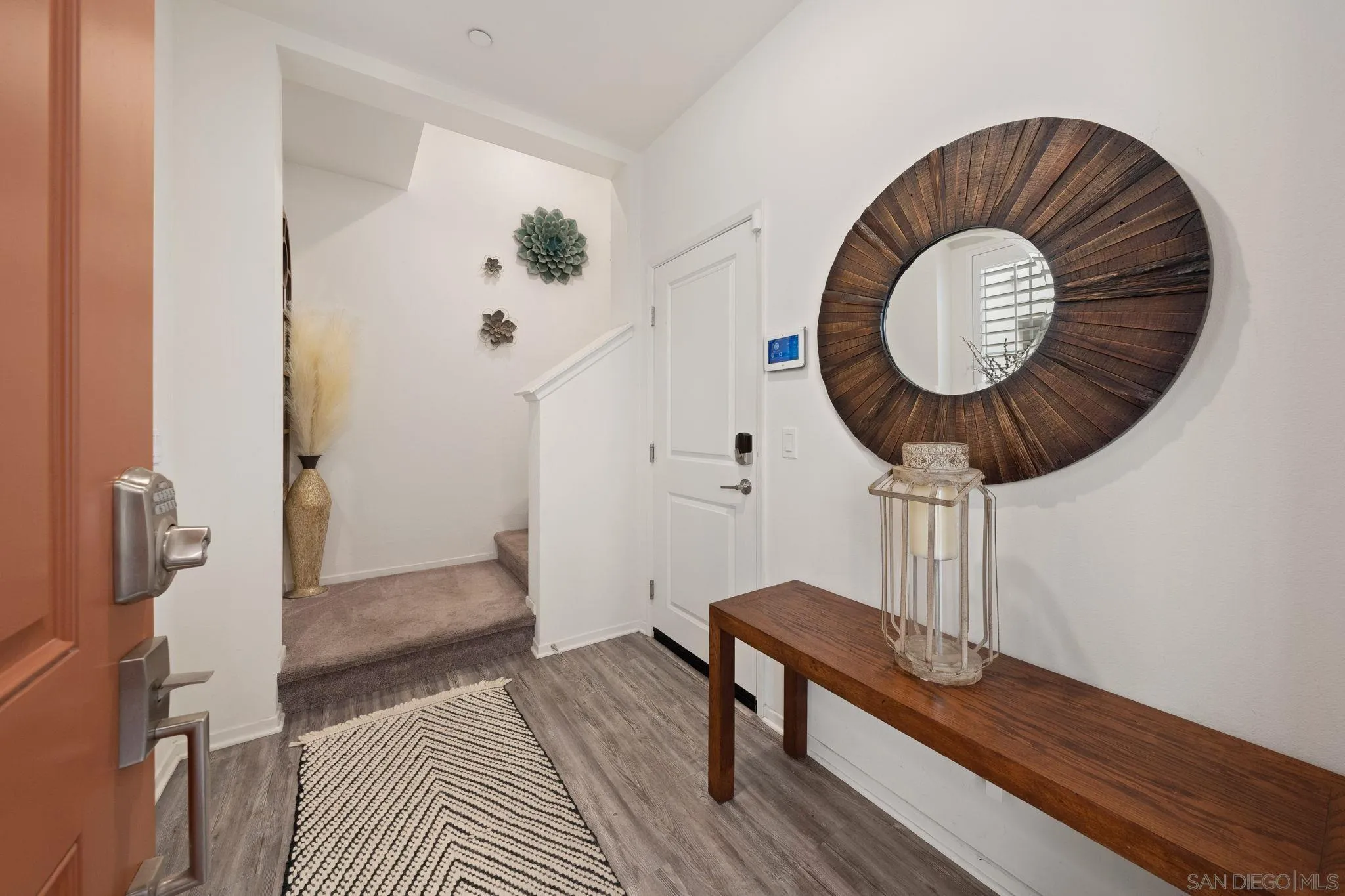 Photo #5: 250034289 Listing 