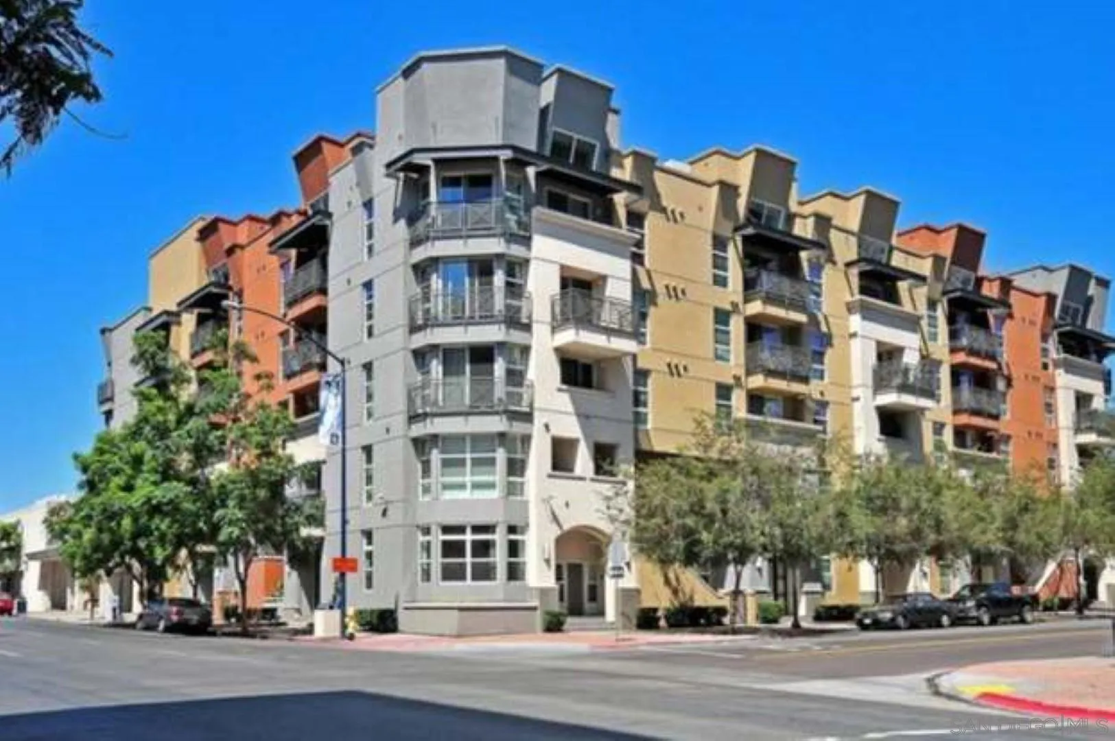Photo #3: 250034290 Listing 
