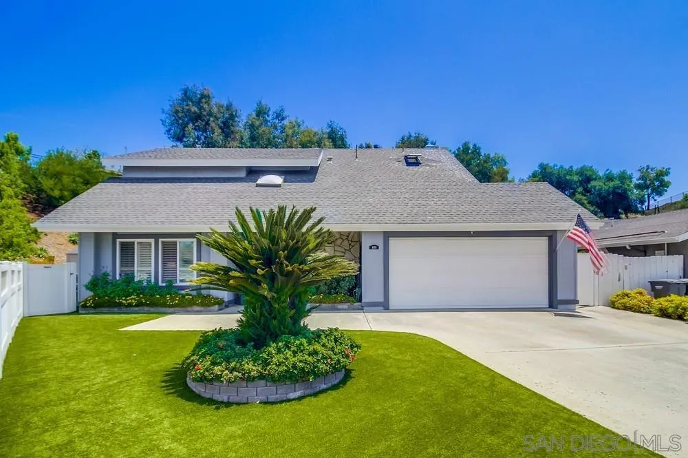 https://cdn.realtyfeed.com/cdn/127/250034291/a096965a0f456ca6e0d06cd8a49bb230.webp