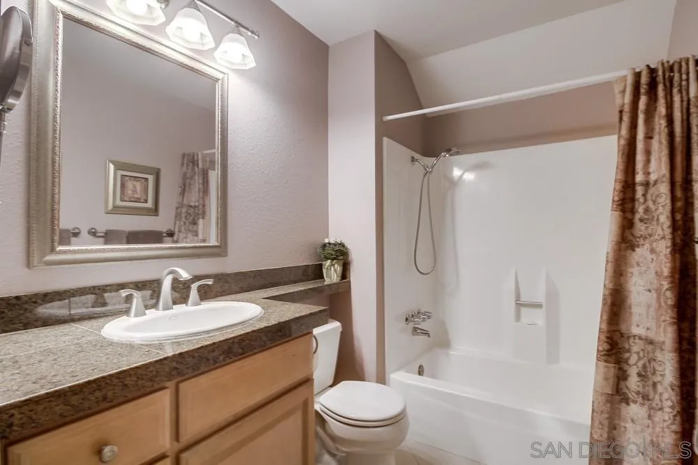 https://cdn.realtyfeed.com/cdn/127/250034291/ac0b564e85b739b813c1eb048c3b4b7a.webp