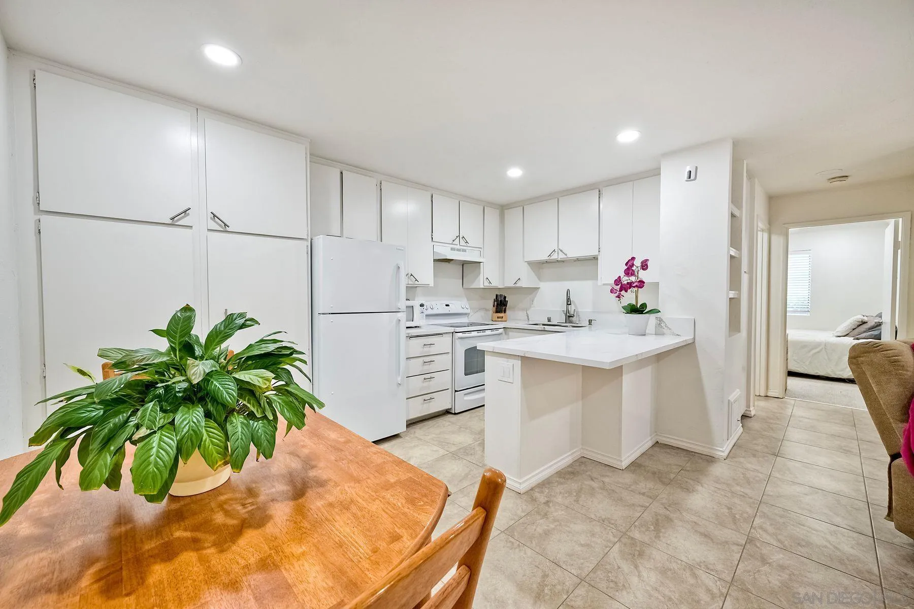 Photo #6: 250034296 Listing 