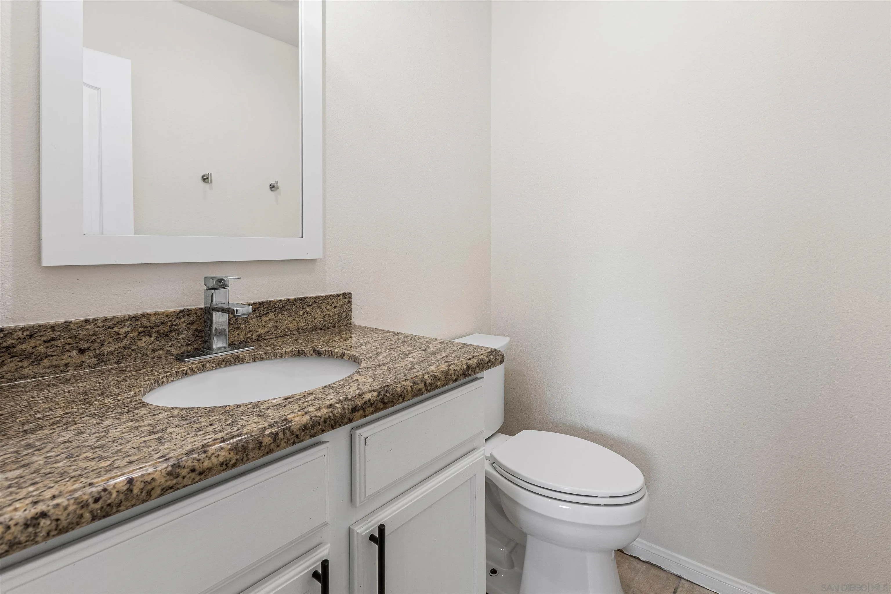 Photo #14: 250034301 Listing: Photo #14