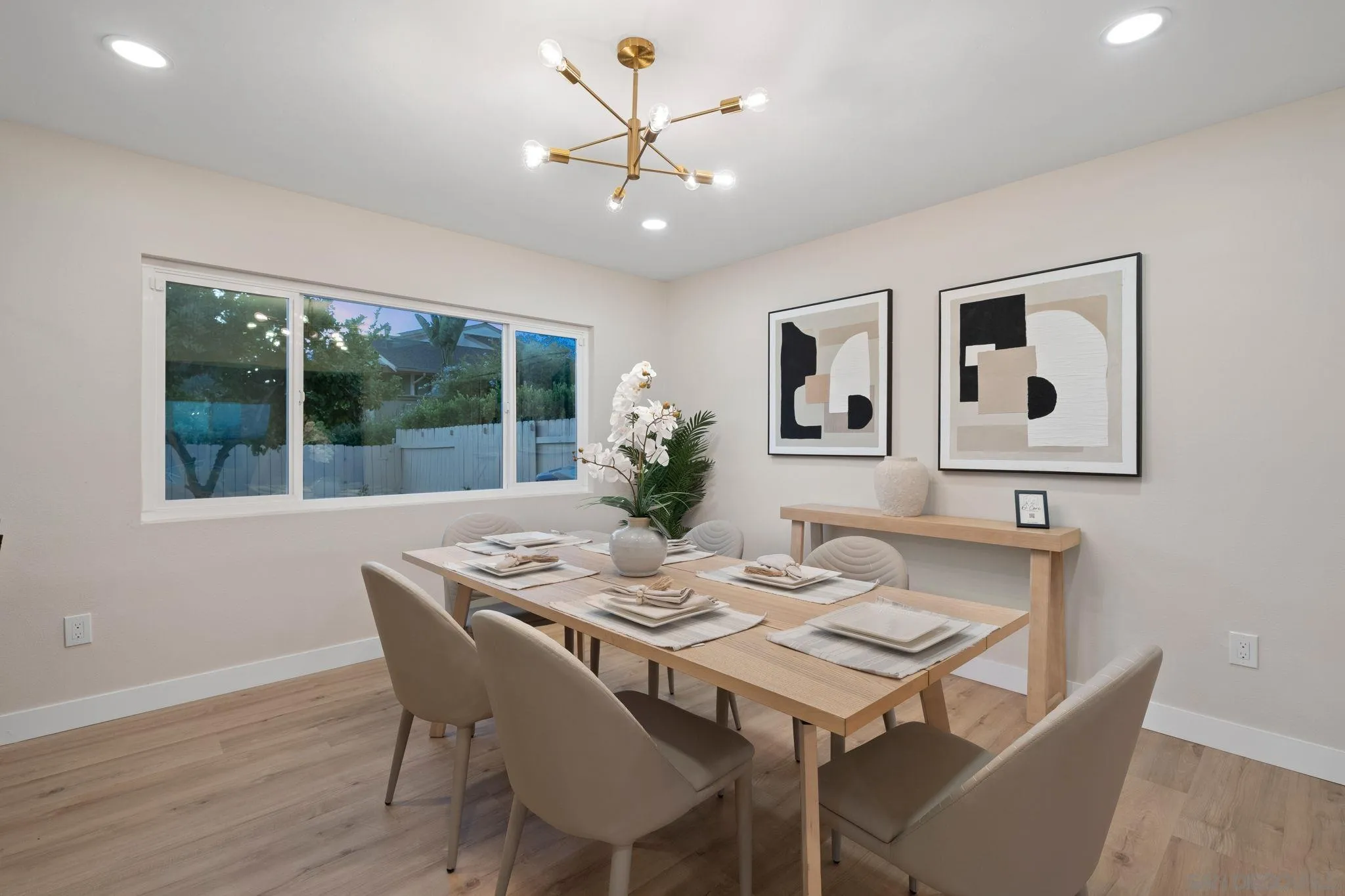 https://cdn.realtyfeed.com/cdn/127/250034309/58d4610cee3d4024c7d8f412778b3f5a.webp