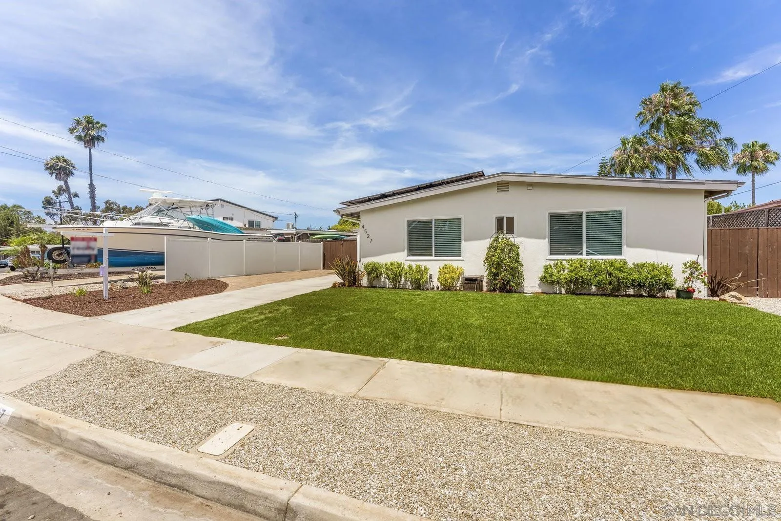 https://cdn.realtyfeed.com/cdn/127/250034313/123ead182d2fccad01103c8931ba356e.webp