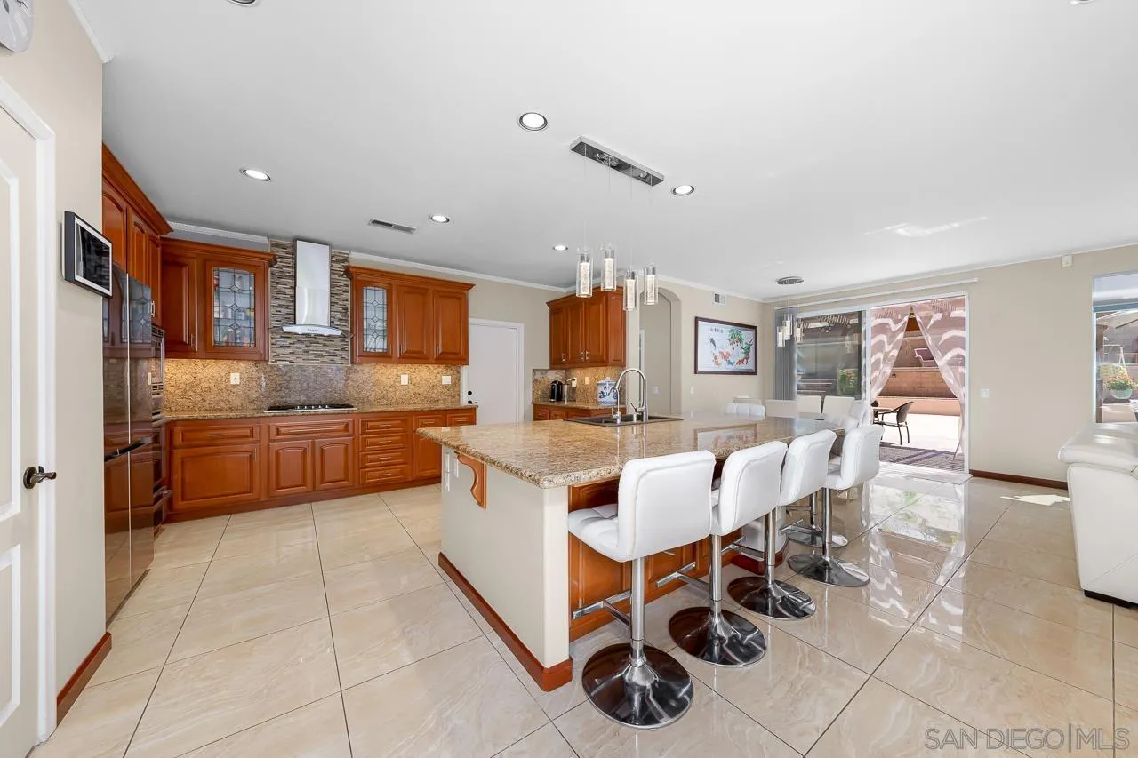 https://cdn.realtyfeed.com/cdn/127/250034314/3702ff491ee32c52892024a9df2a2a2c.webp
