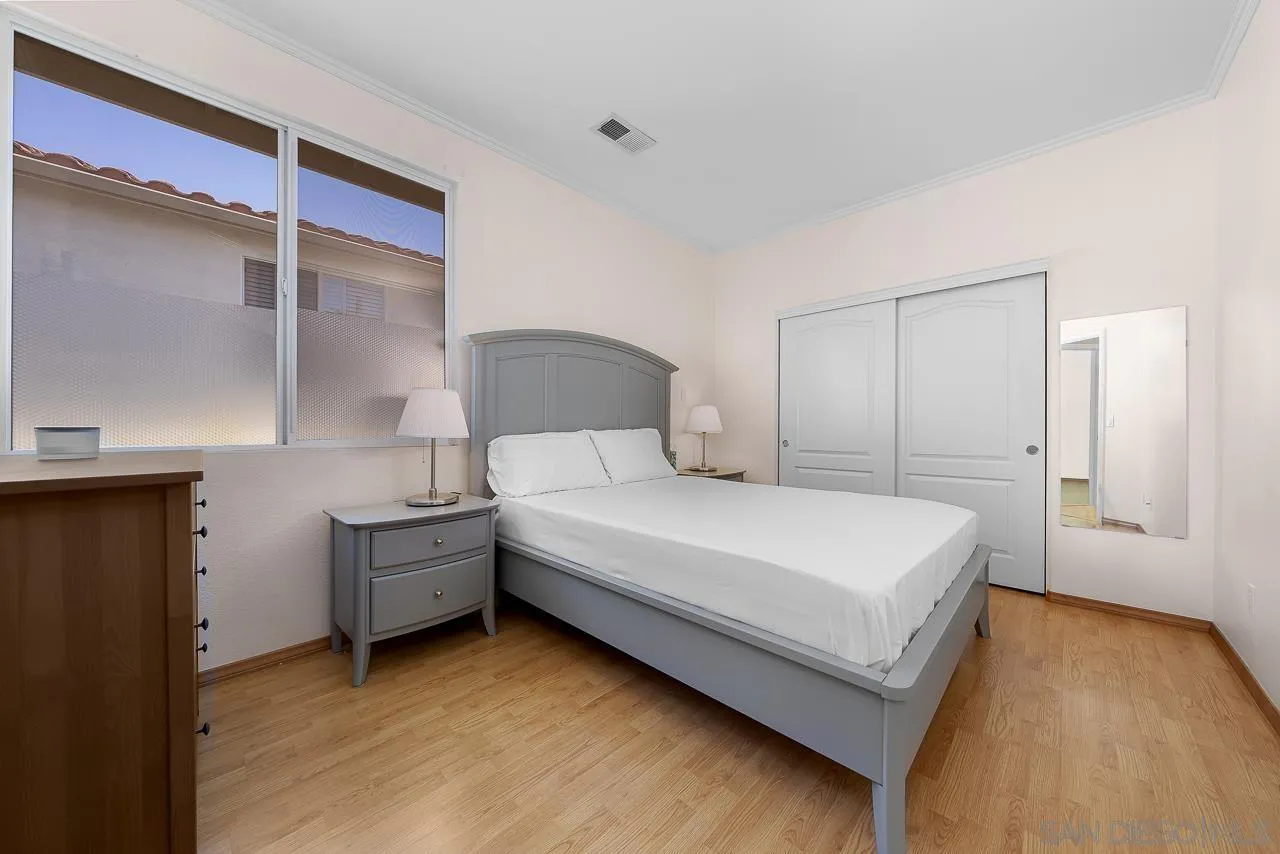 https://cdn.realtyfeed.com/cdn/127/250034314/a70a4dfe9dc939e1aa07f9a72f41ea5d.webp