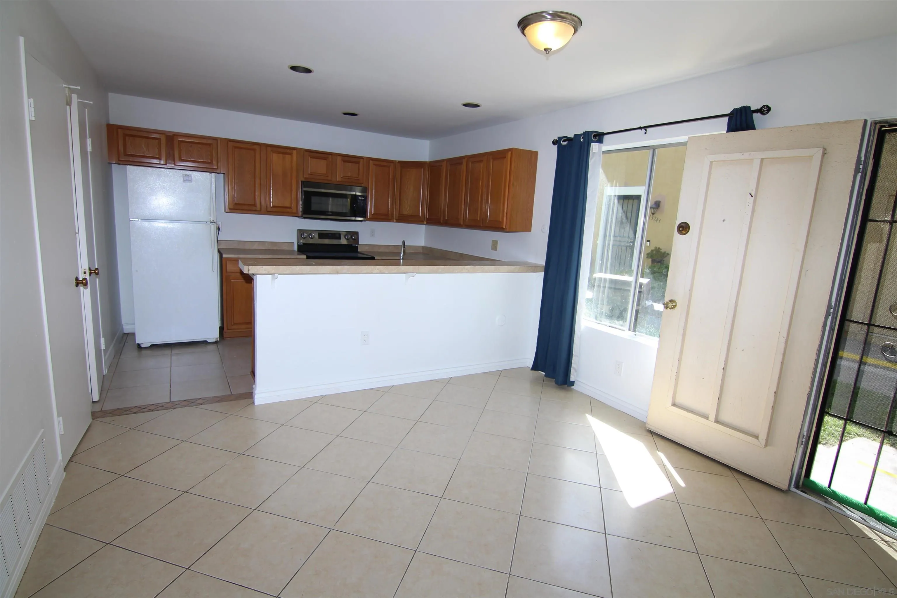 Photo #6: 250034322 Listing 