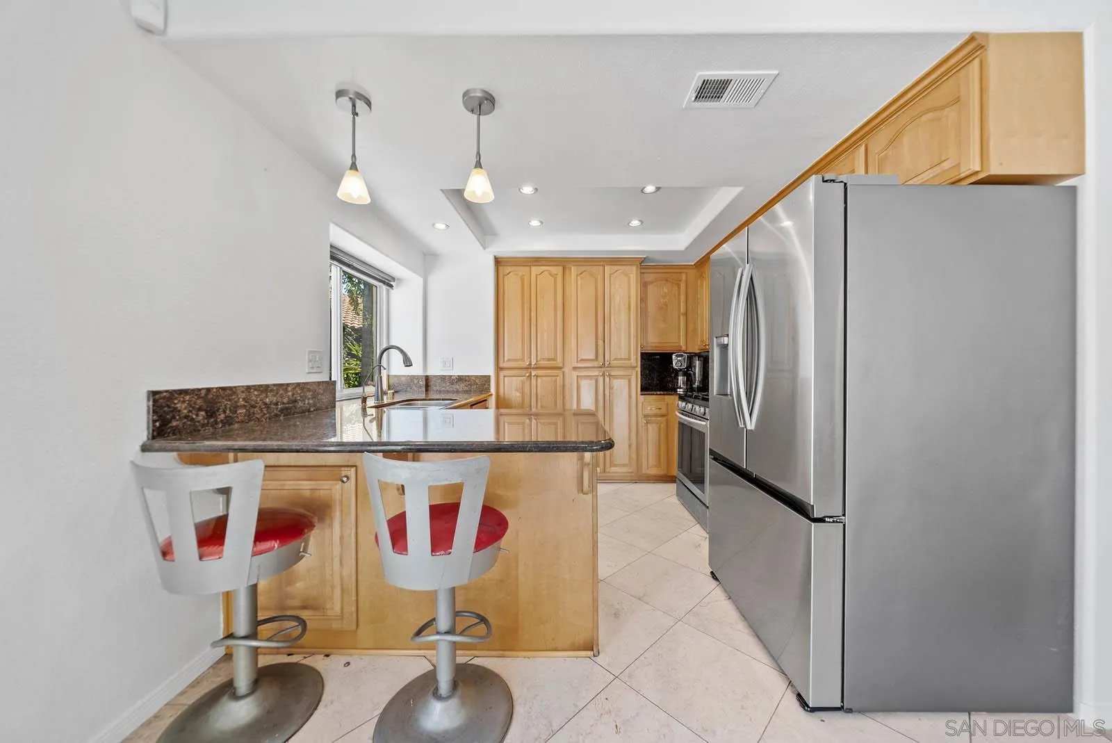 https://cdn.realtyfeed.com/cdn/127/250034328/0a5e2e8f90ea356b9a05dd231a3c6f03.webp