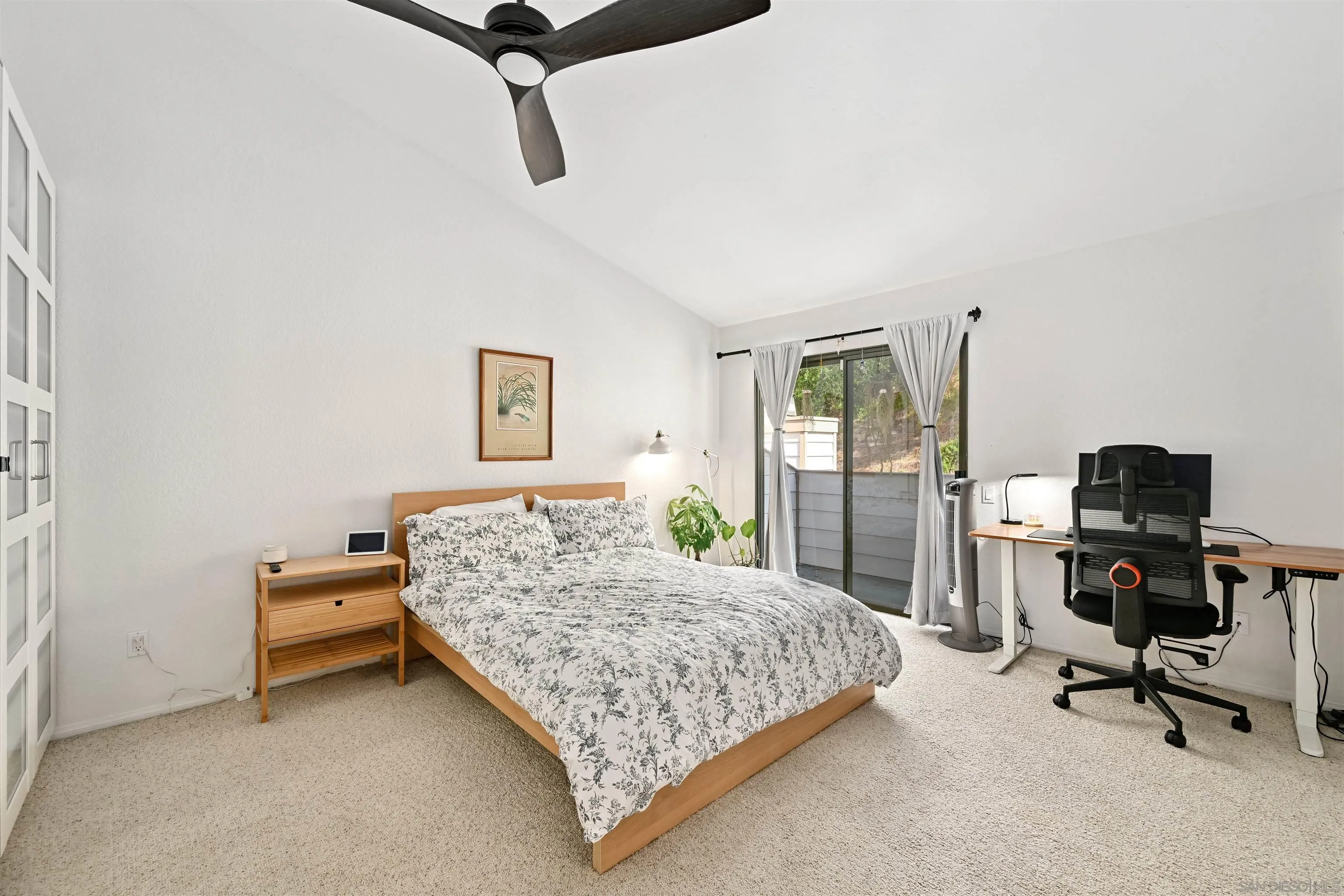 Photo #8: 250034340 Listing: Photo #8
