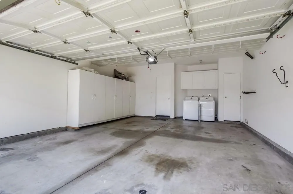 Photo #32: 250034345 Listing: Photo #32