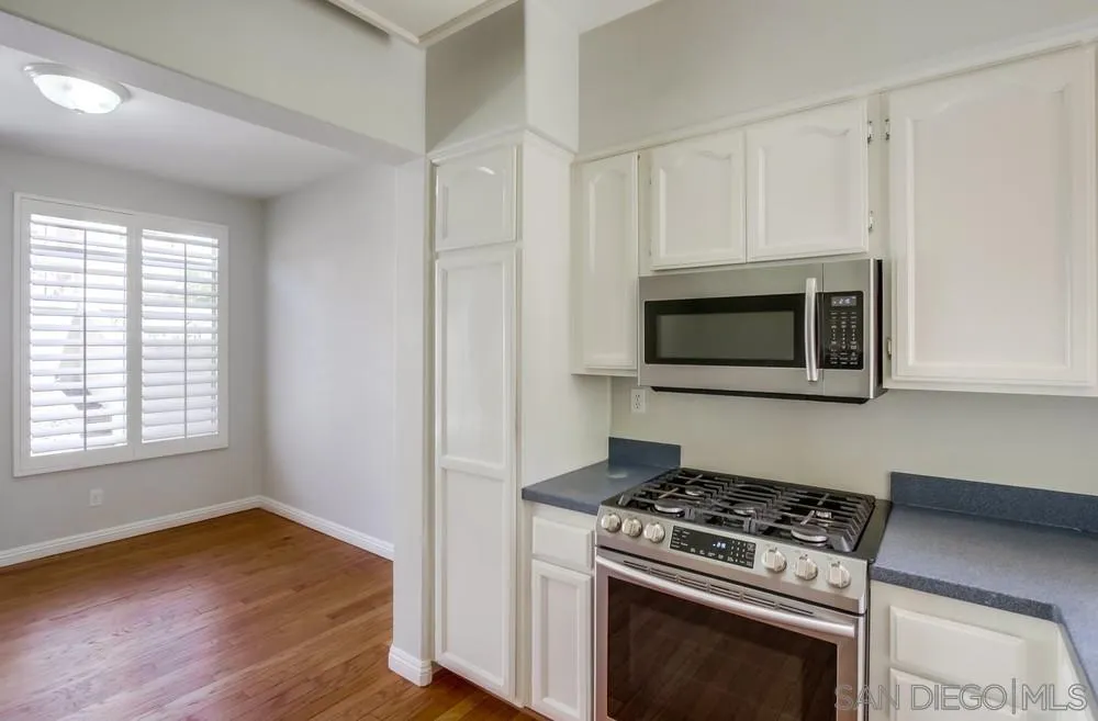 Photo #16: 250034345 Listing: Photo #16