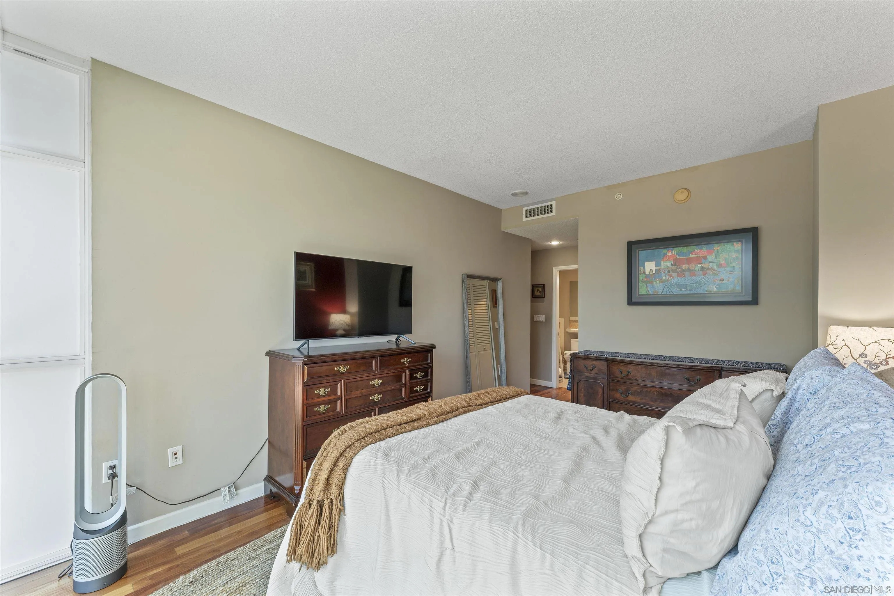 Photo #25: 250034357 Listing: Photo #25