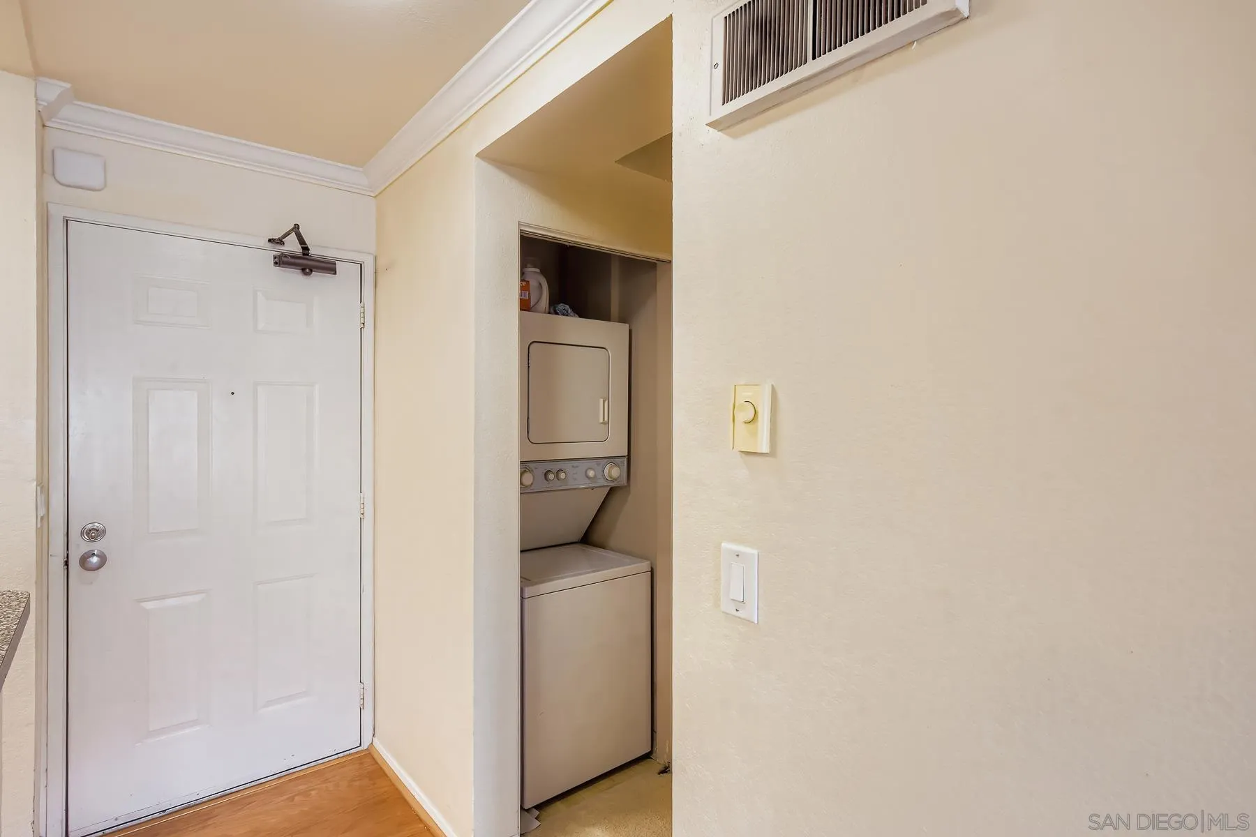 Photo #14: 250034367 Listing: Photo #14