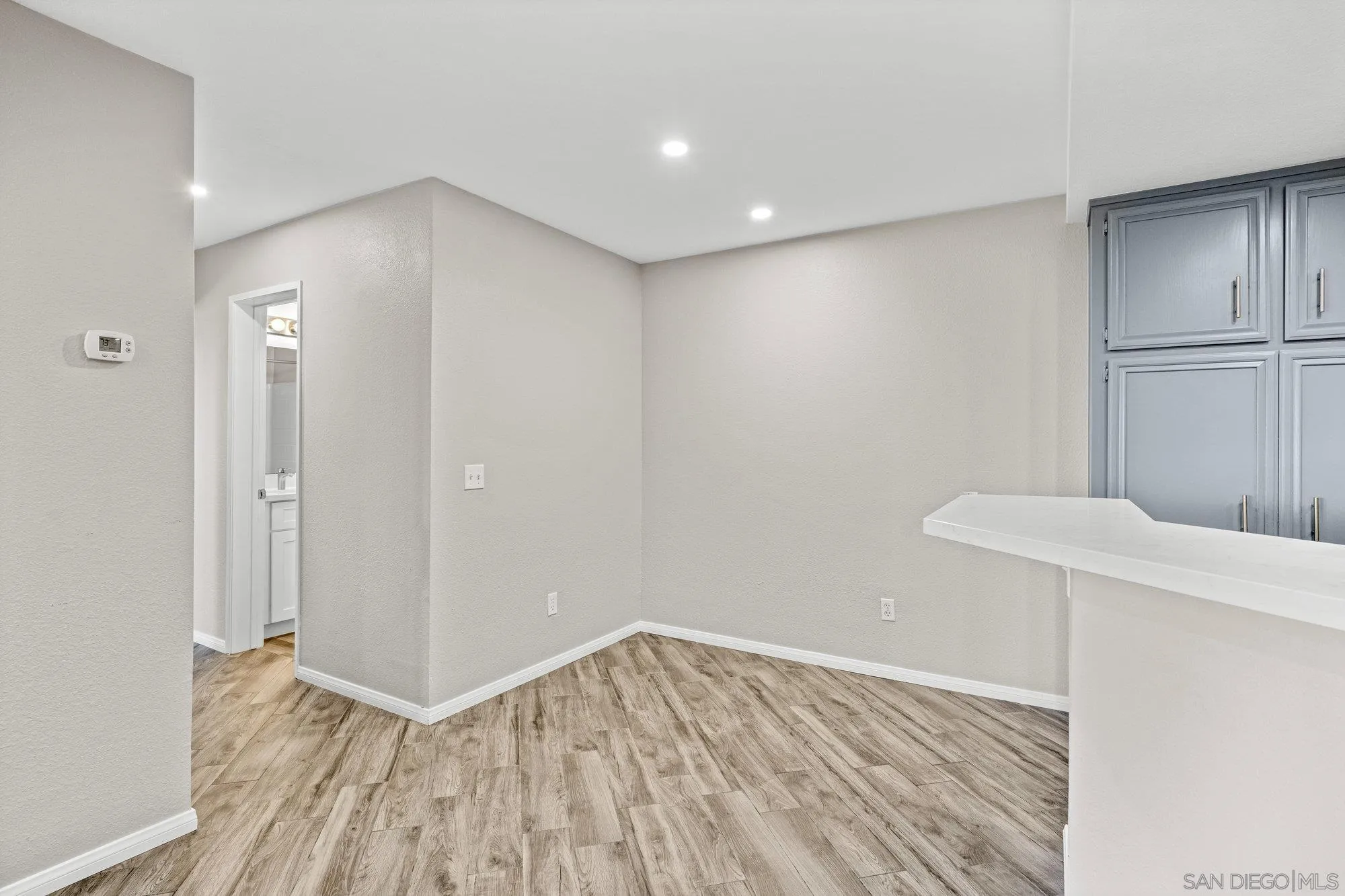 Photo #13: 250034375 Listing: Photo #13