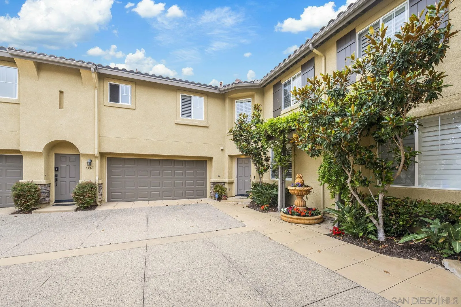 Photo #2: 250034378 Listing 