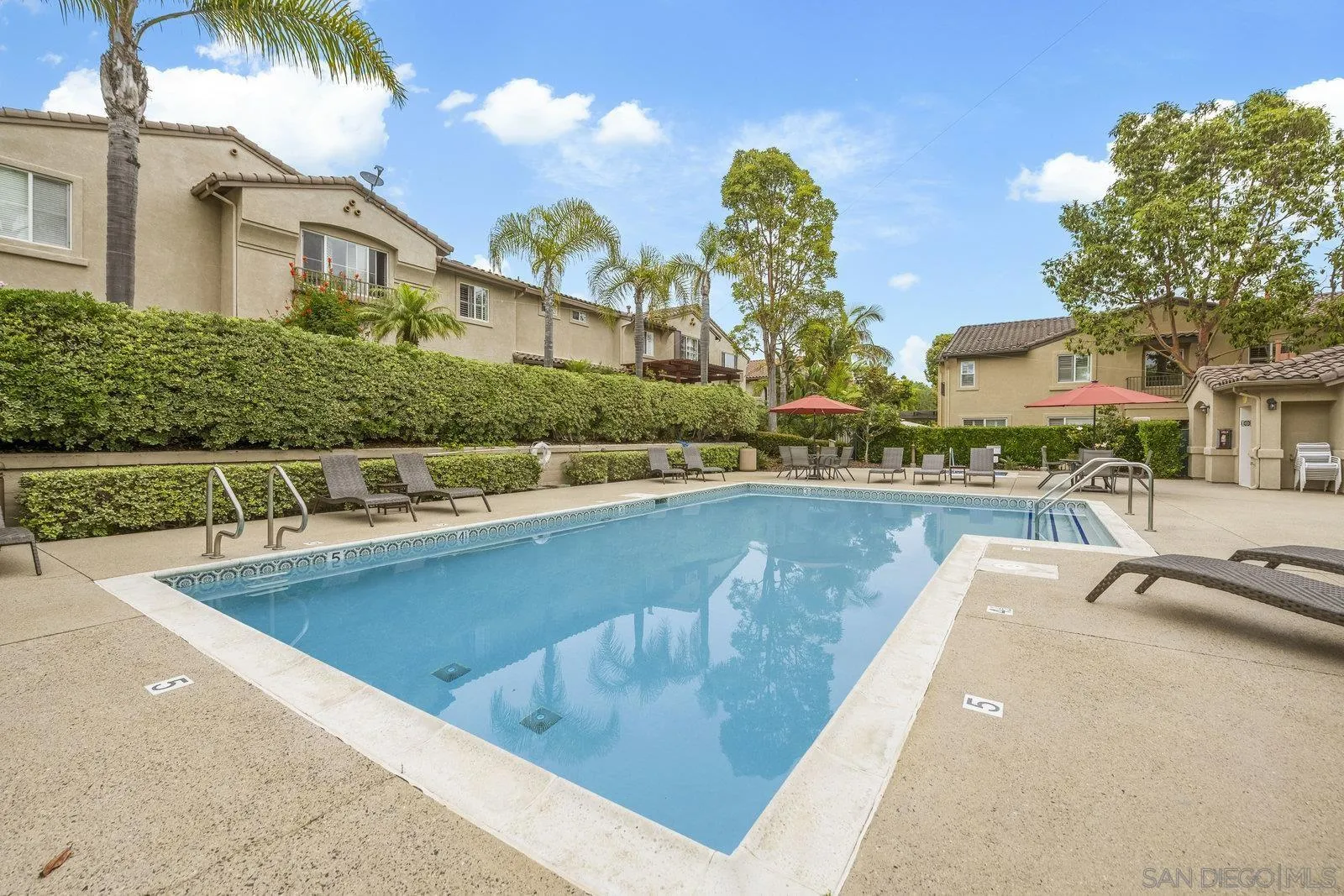 Photo #3: 250034378 Listing 