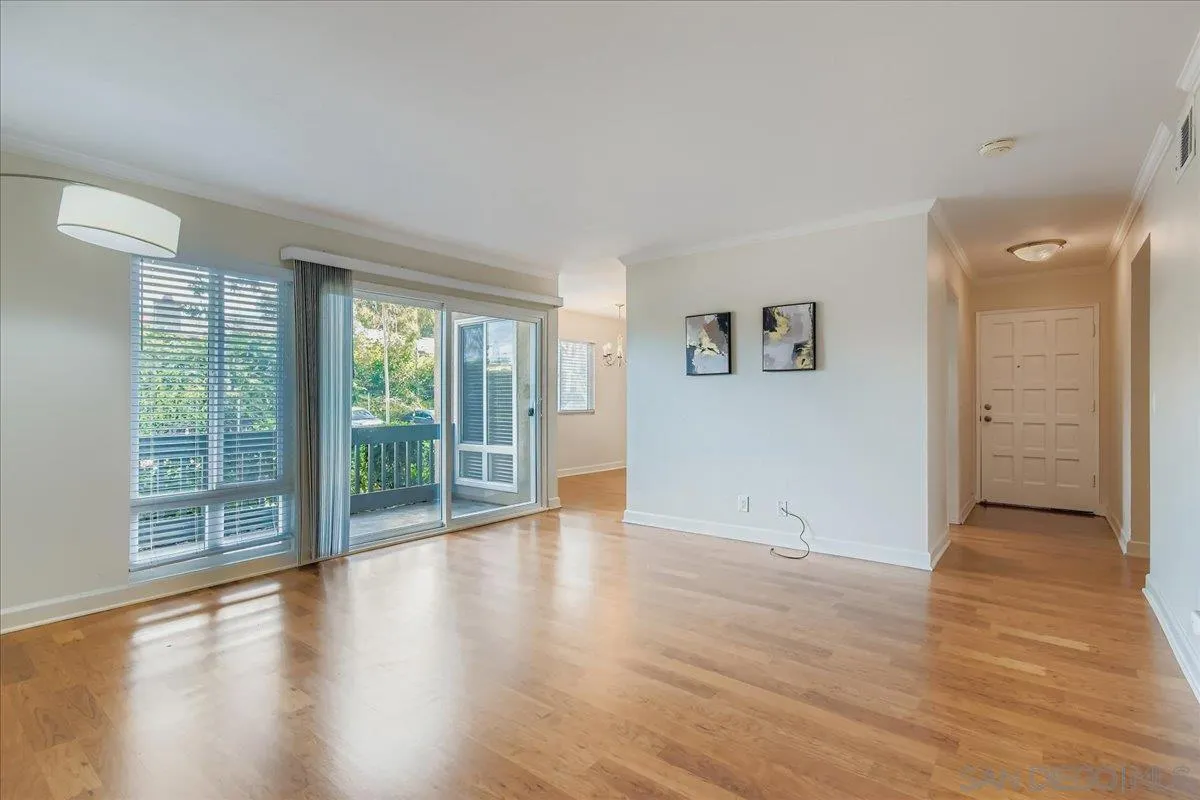 Photo #4: 250034383 Listing 