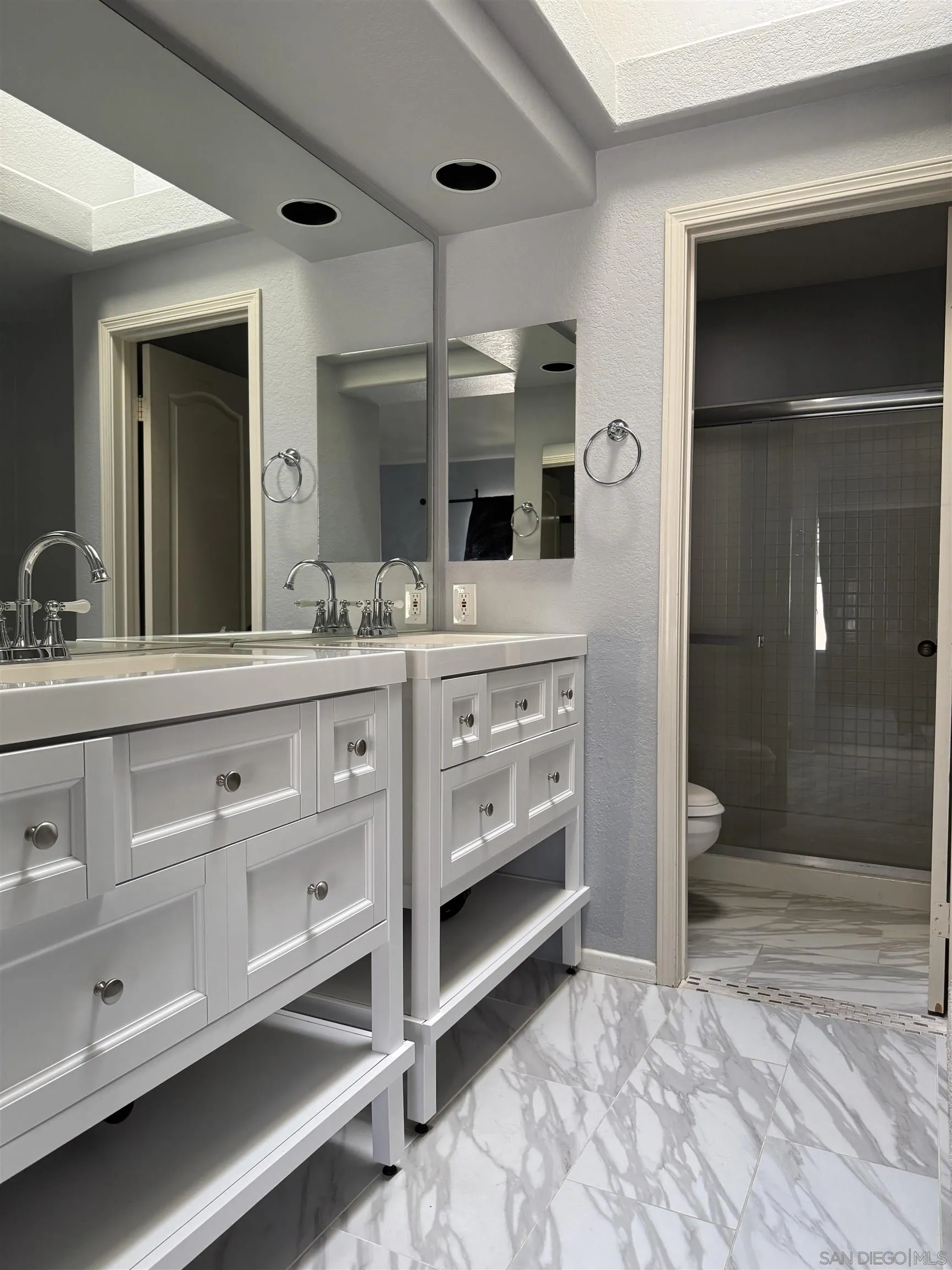 Photo #16: 250034387 Listing: Photo #16