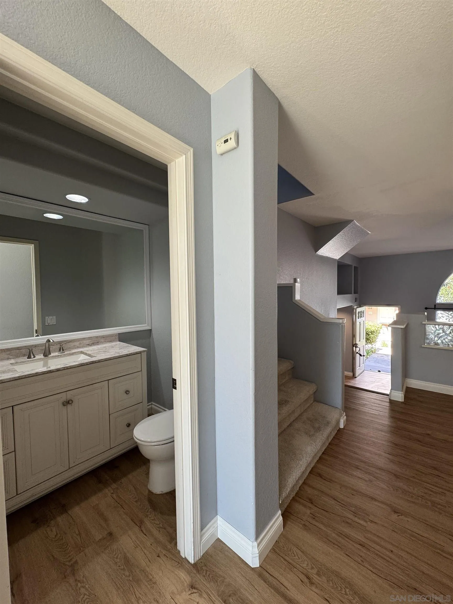 Photo #12: 250034387 Listing: Photo #12