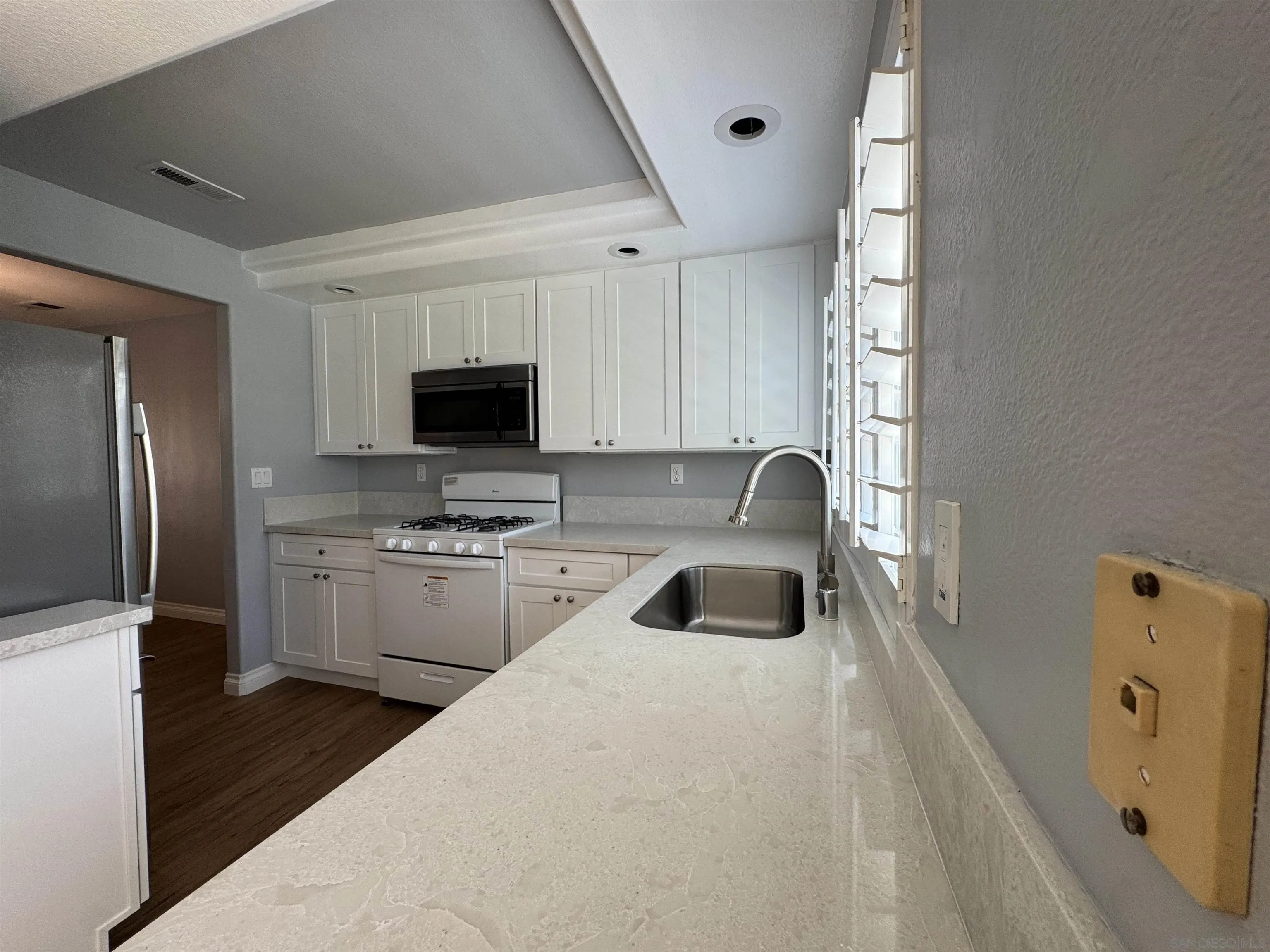 Photo #9: 250034387 Listing: Photo #9