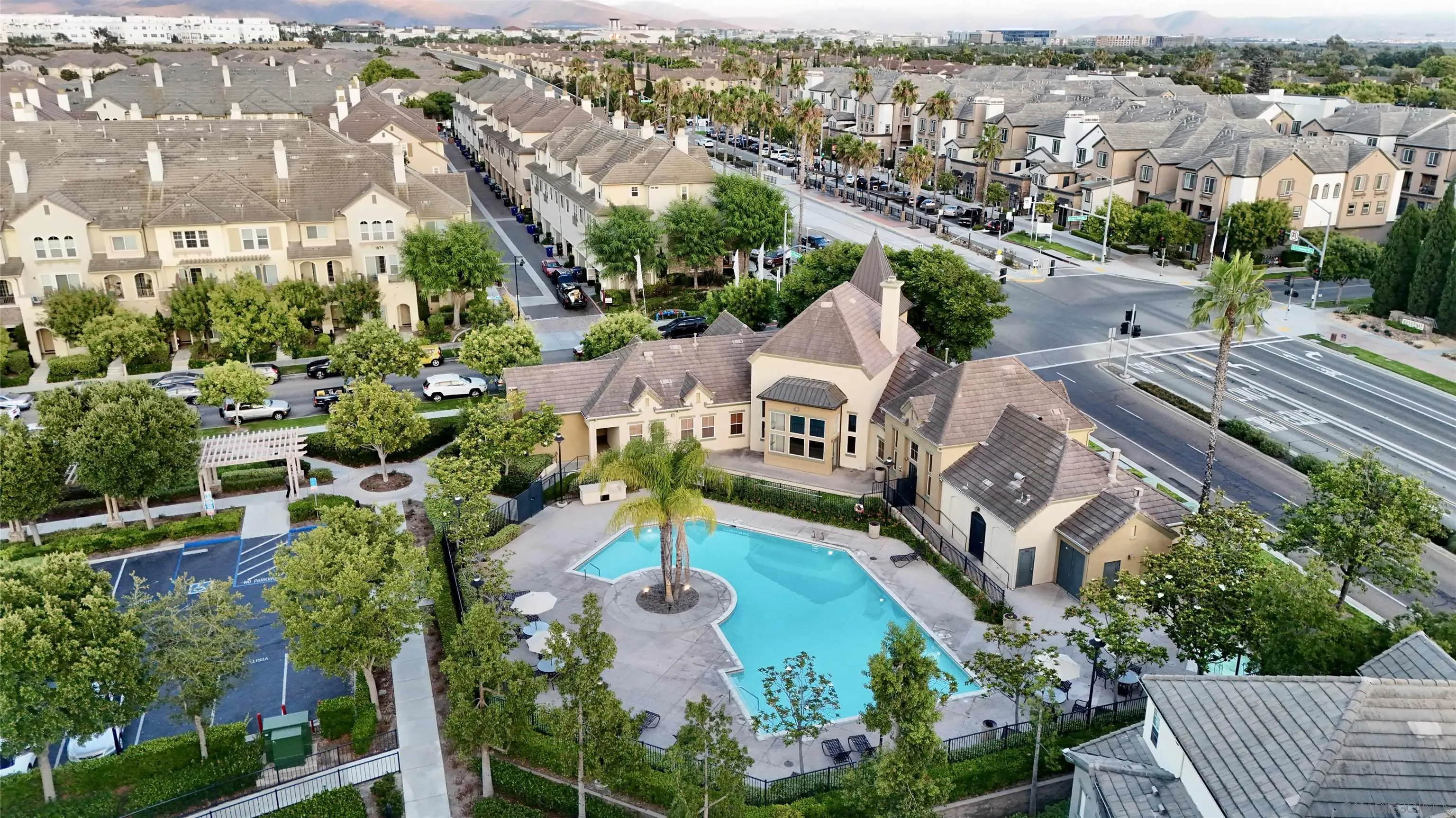 https://cdn.realtyfeed.com/cdn/127/250034390/57d6eb82d8920d4665de3eb9d3c0adf6.webp