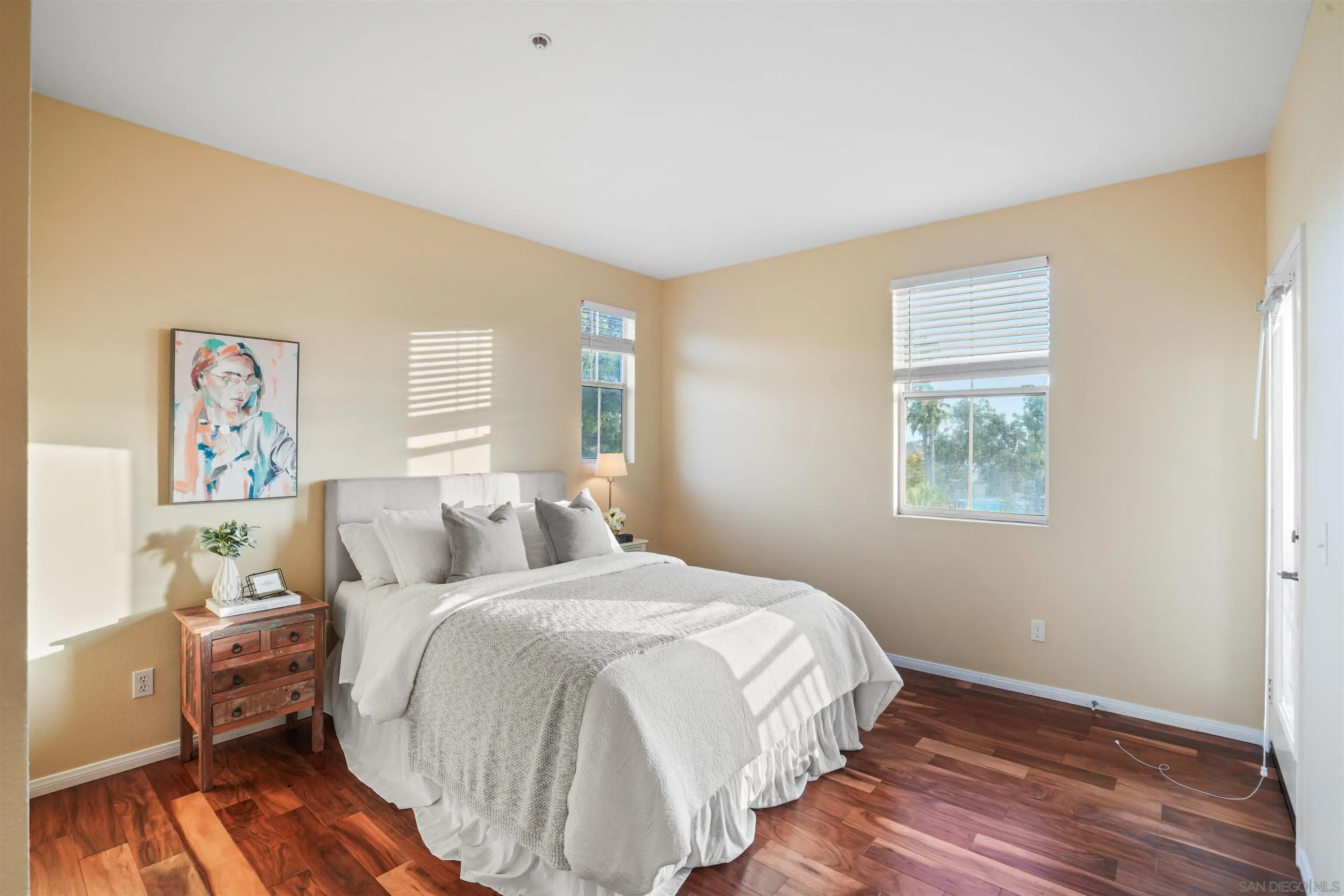 Photo #4: 250034390 Listing 