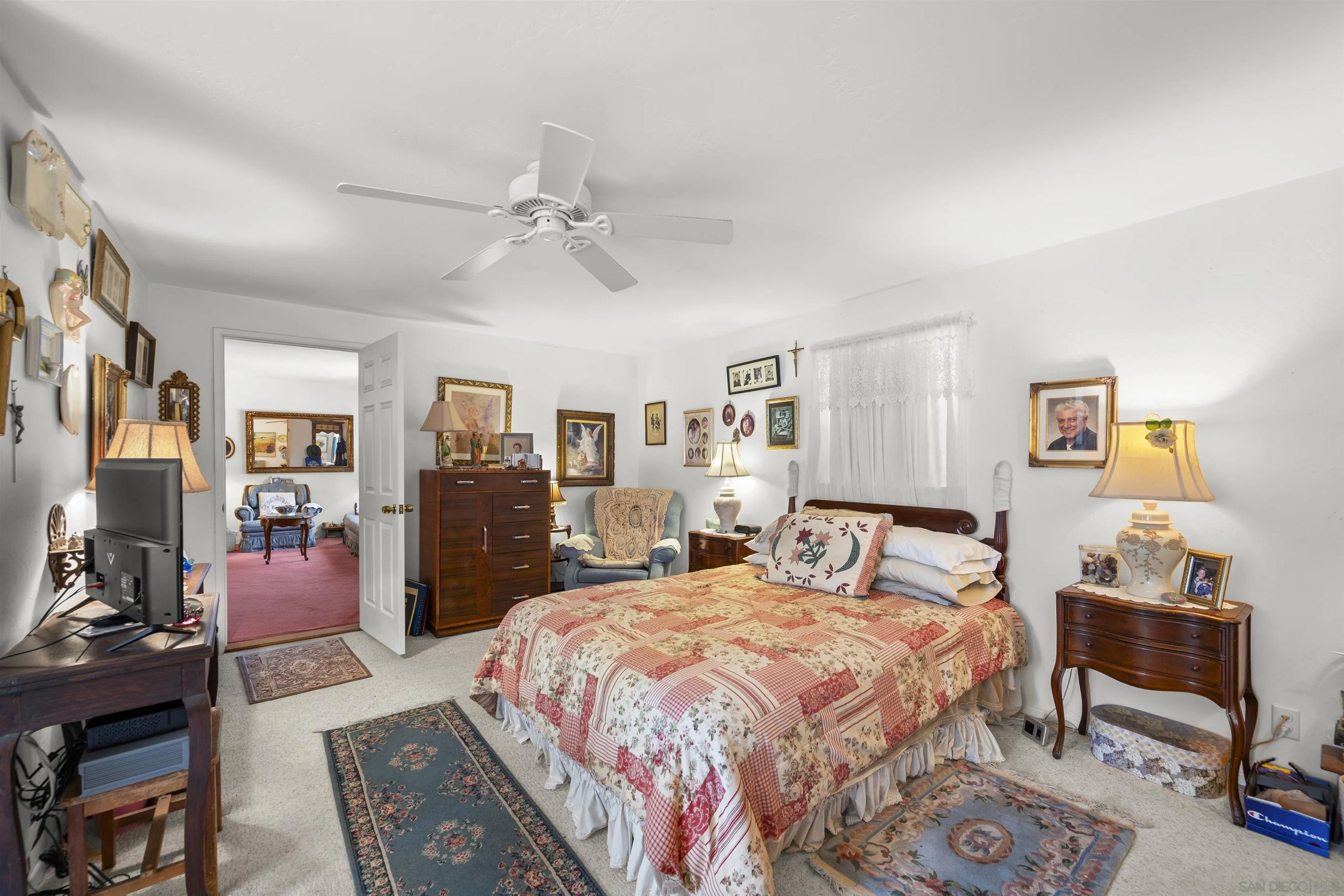 https://cdn.realtyfeed.com/cdn/127/250034394/c9a78c584e20ad671e43bbcd58cd8739.webp