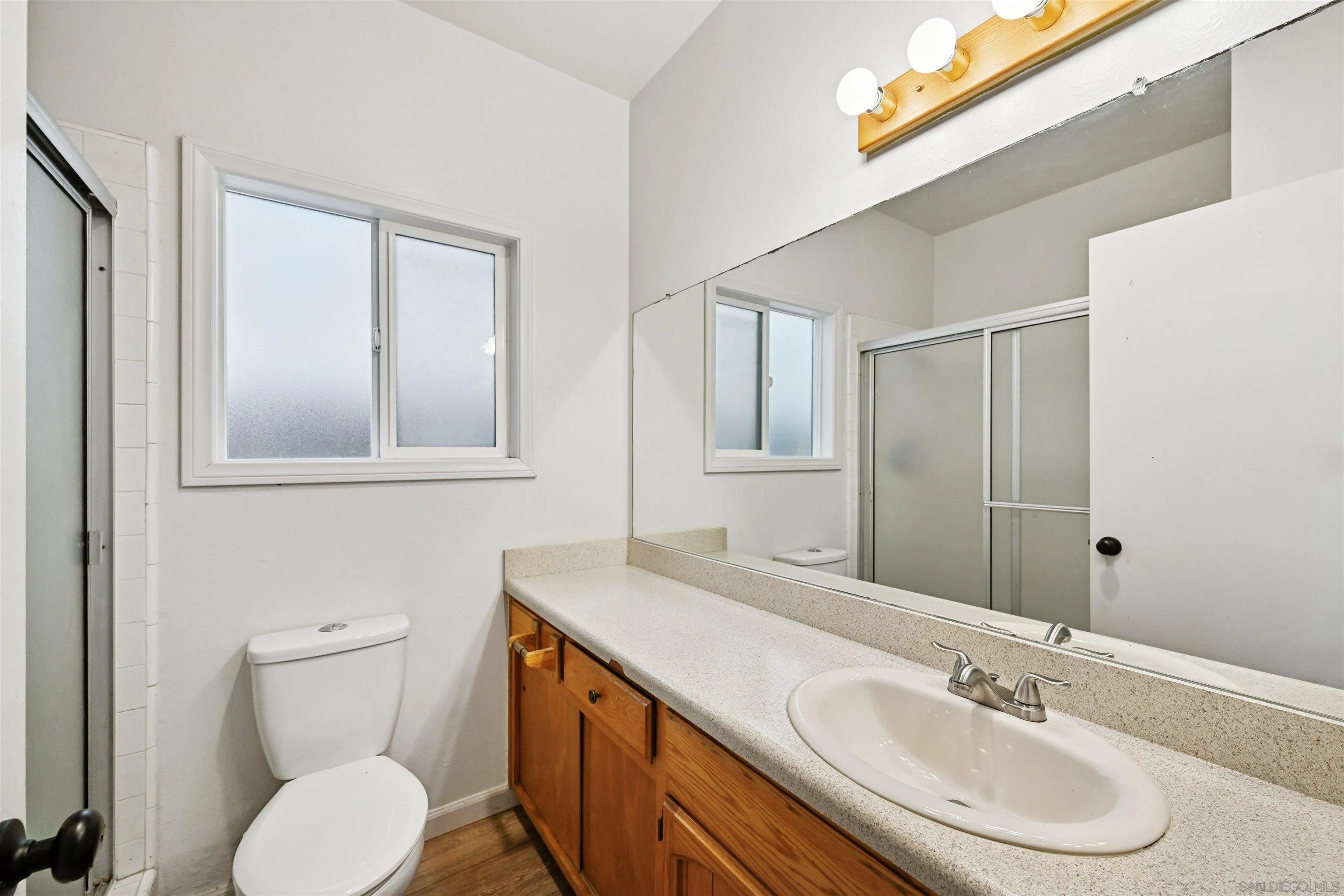 Photo #10: 250034395 Listing: Photo #10