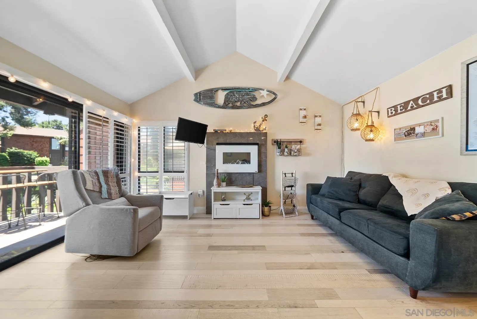 Photo #5: 250034400 Listing 