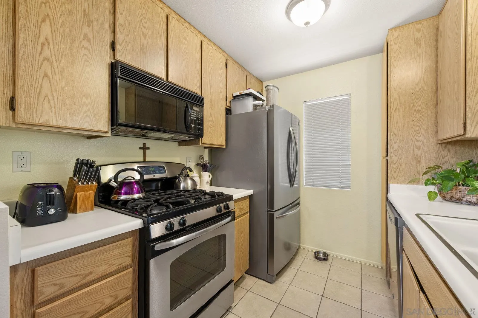 Photo #8: 250034406 Listing: Photo #8