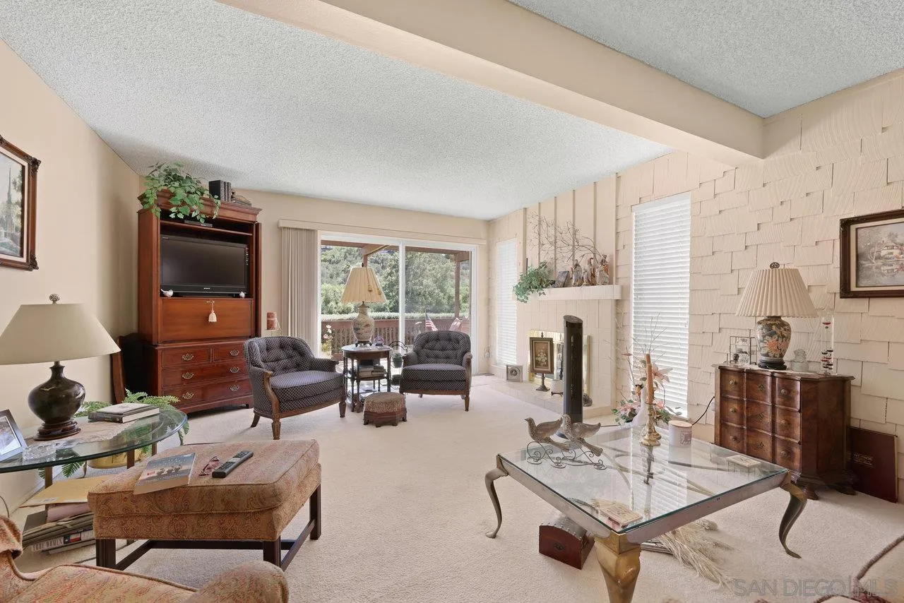 Photo #5: 250034416 Listing 
