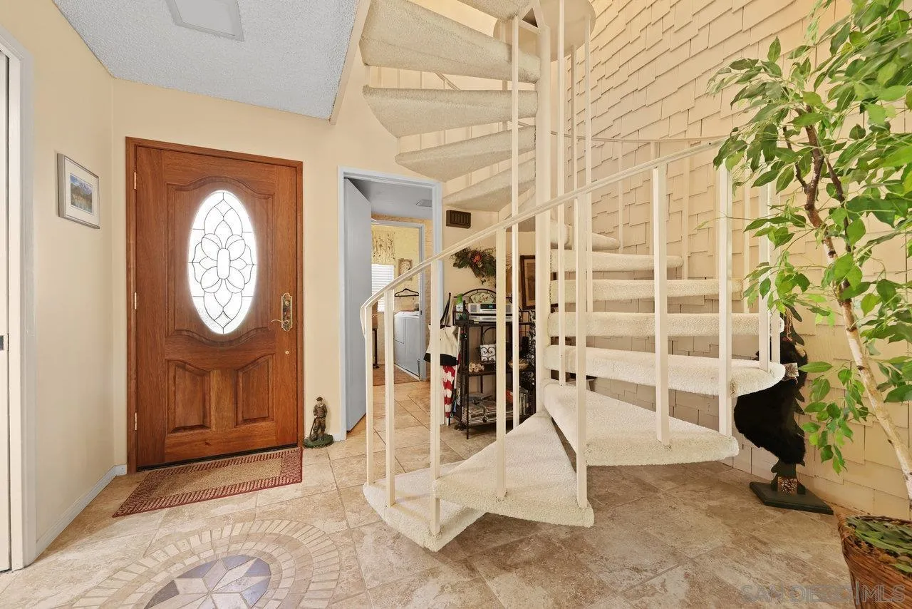 Photo #4: 250034416 Listing 