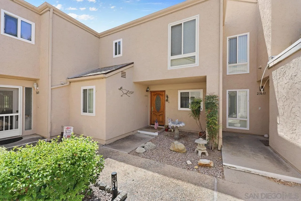 Photo #3: 250034416 Listing 