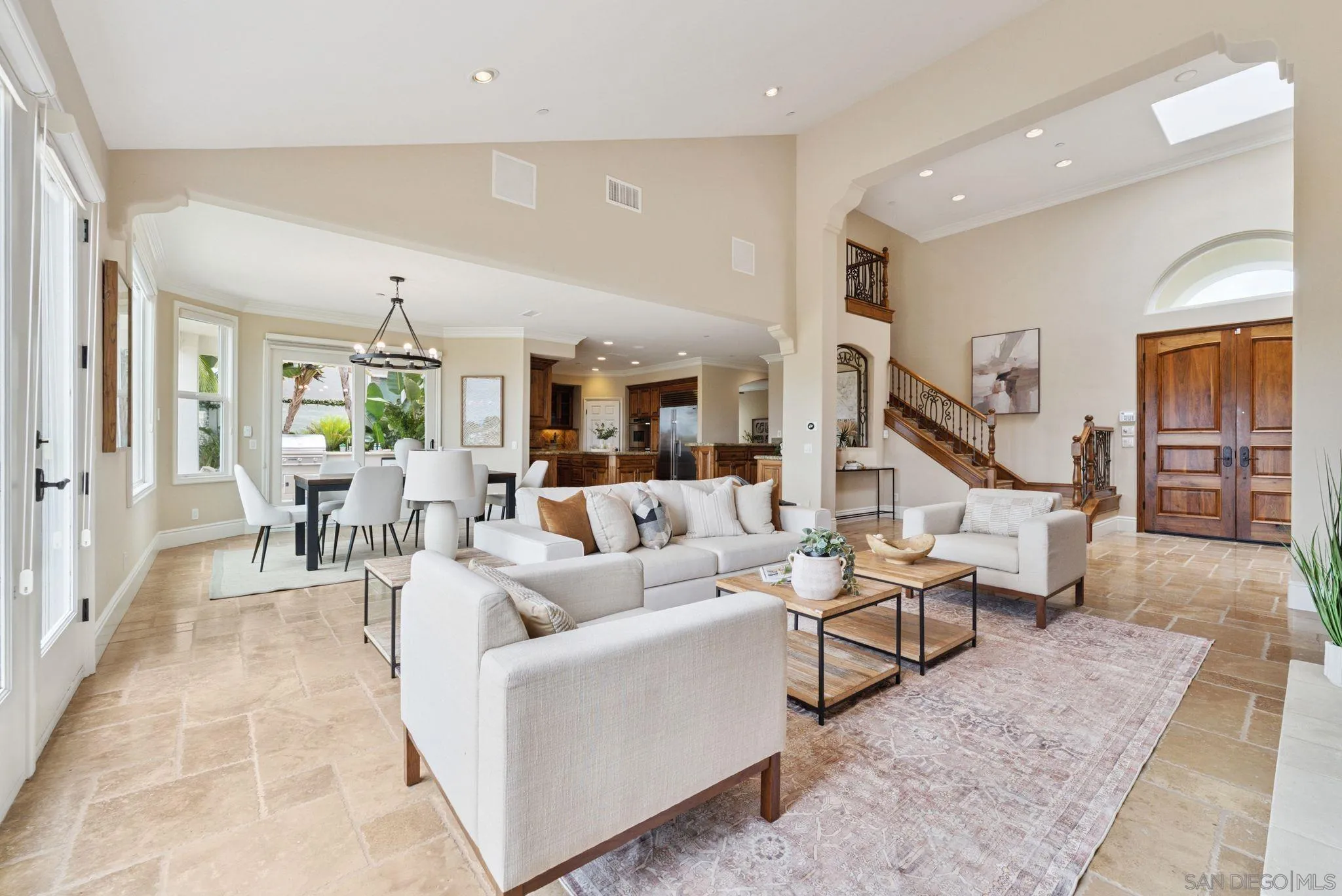 https://cdn.realtyfeed.com/cdn/127/250034430/d95f4d8ca9f0169d5b0c39cf564edb5d.webp