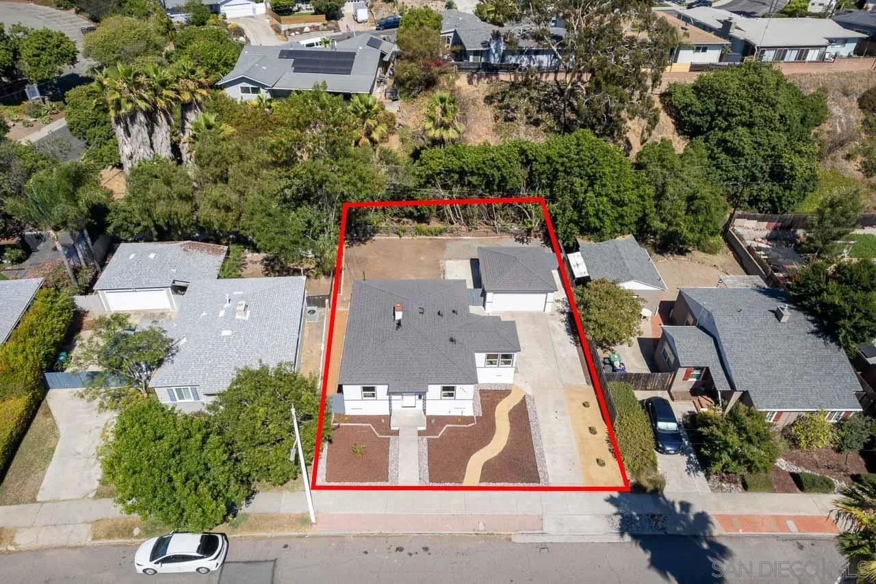 https://cdn.realtyfeed.com/cdn/127/250034434/02f22862a9a44db00b88416ada024648.webp