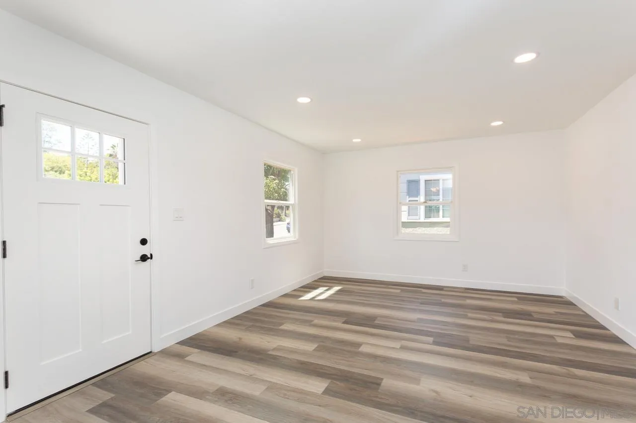 https://cdn.realtyfeed.com/cdn/127/250034434/64d74c9cbc9b87ab1bd5ccf6e8e04f0d.webp