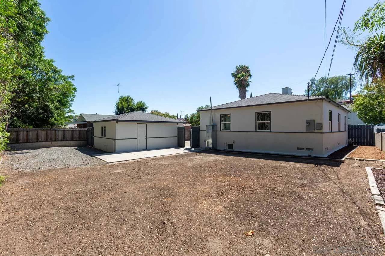 https://cdn.realtyfeed.com/cdn/127/250034434/d336ee4e421dd82361985a70b6d272c8.webp