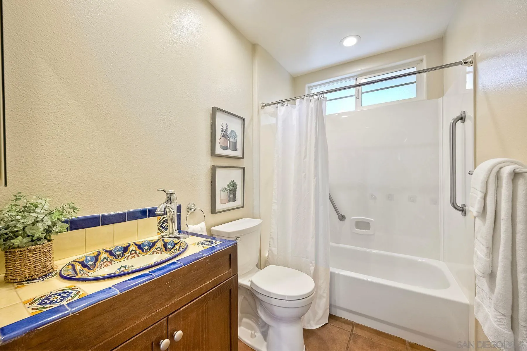 Photo #16: 250034438 Listing: Photo #16